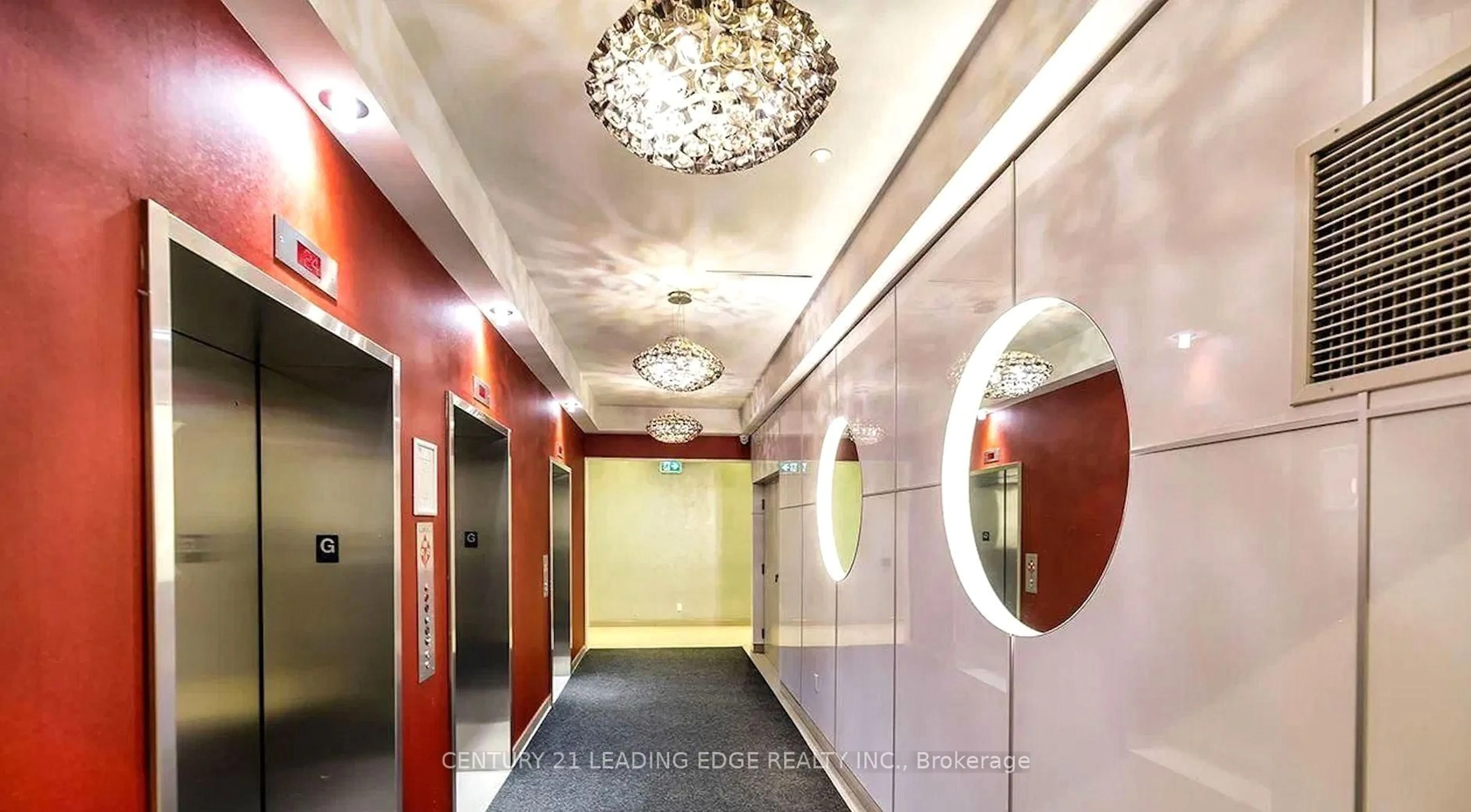 Indoor foyer for 30 Meadowglen Pl #711, Toronto Ontario M1G 0A6