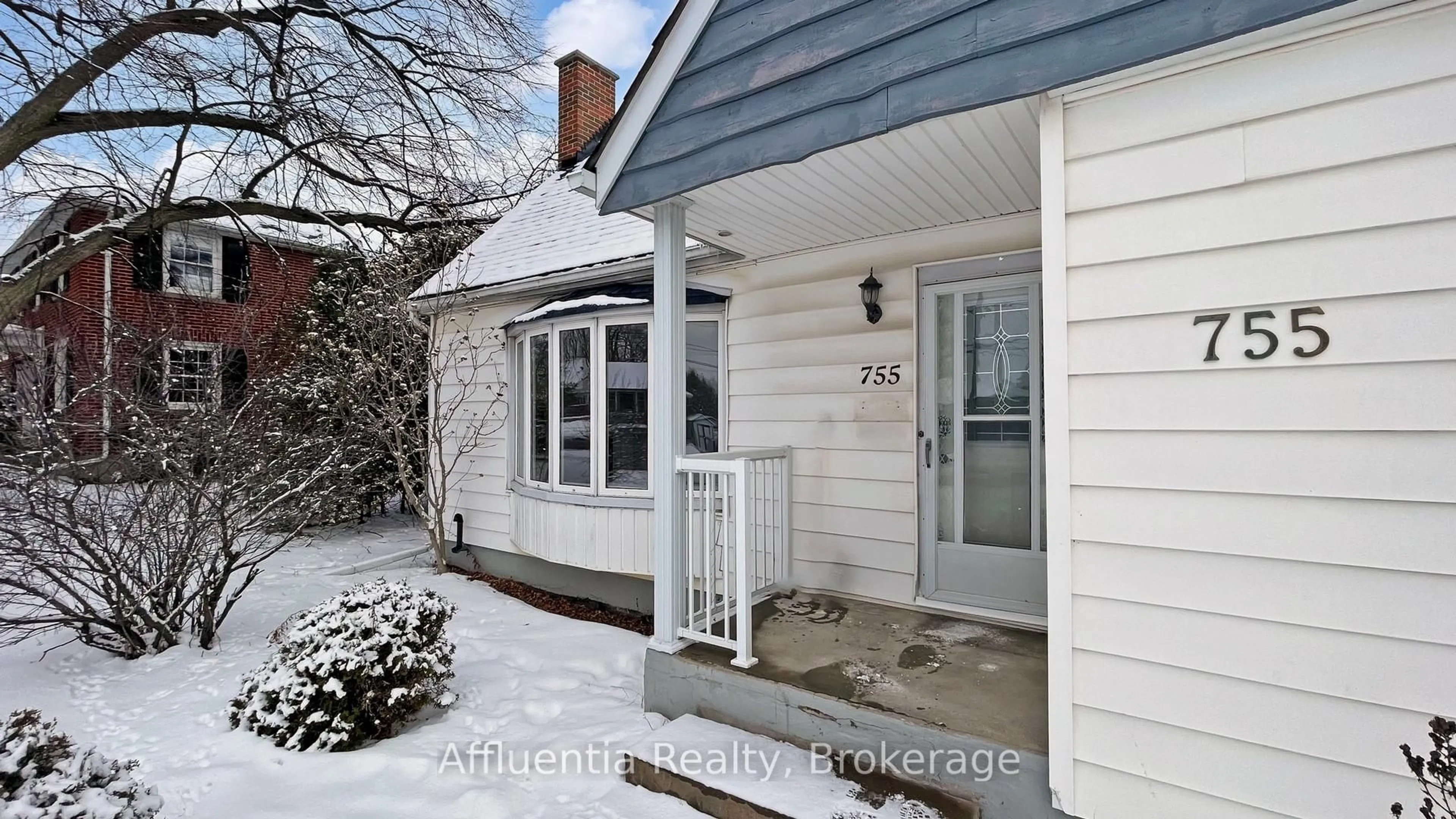 Unknown for 755 Somerville St, Oshawa Ontario L1G 4J4