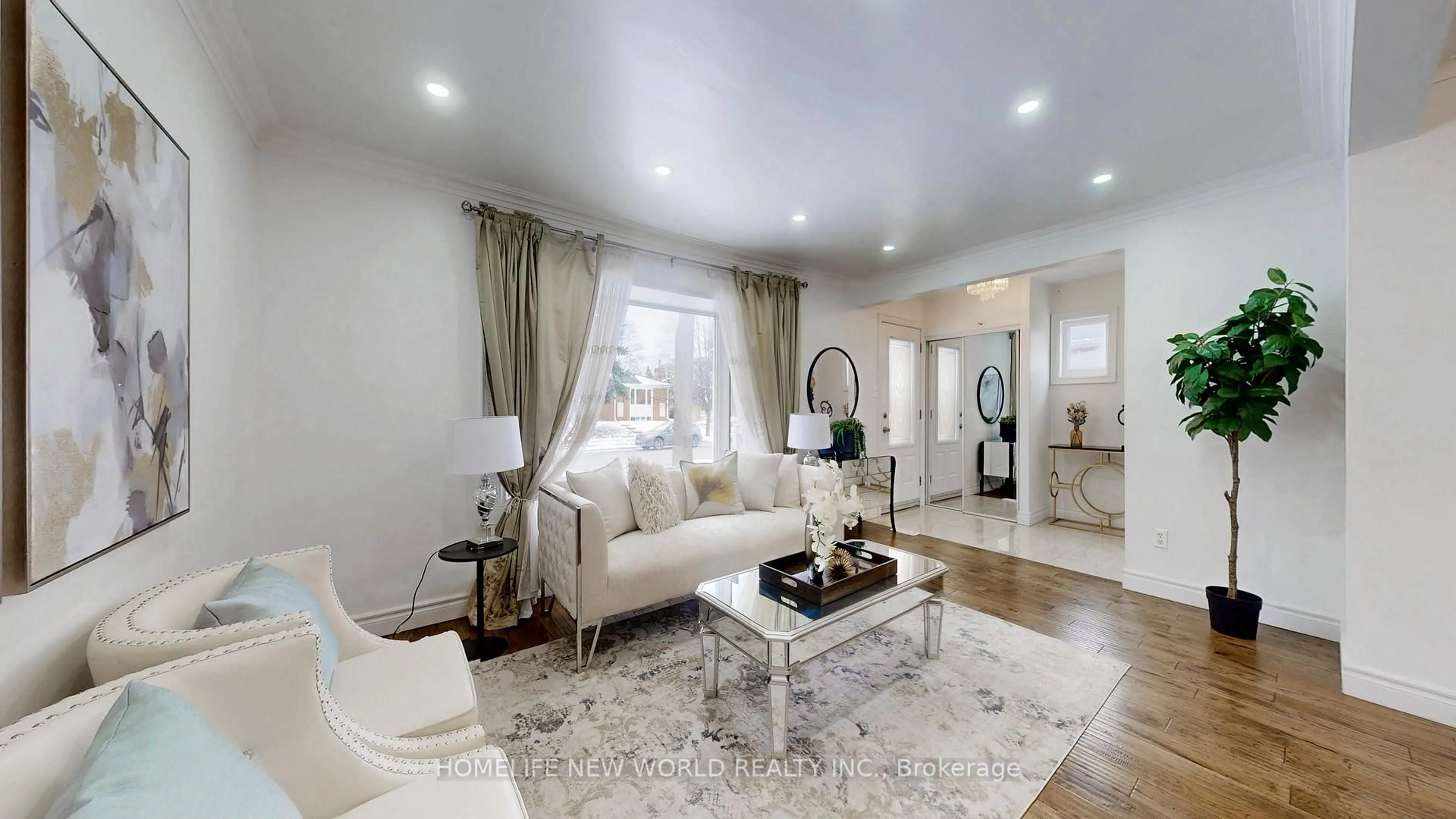 Living room with furniture, unknown for 105 Wye Valley Rd, Toronto Ontario M1P 2A7