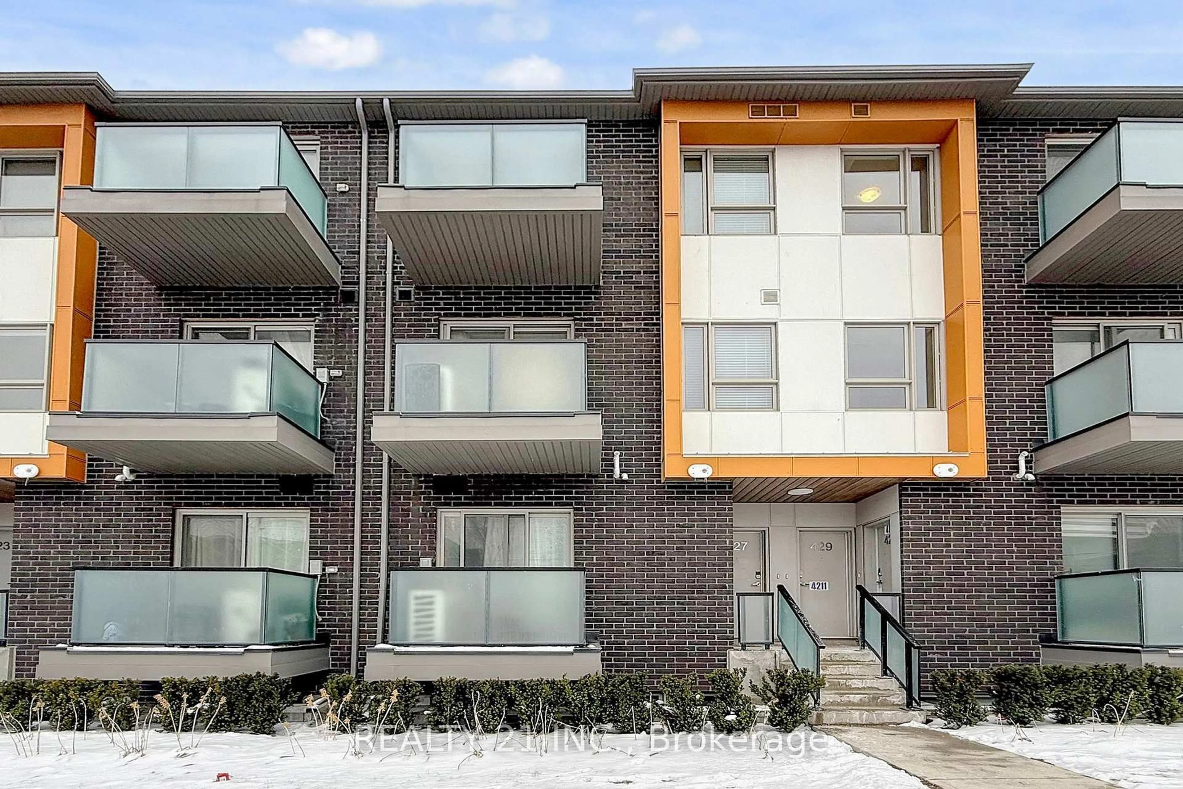 Unknown for 2789 Eglinton Ave East Ave #427, Toronto Ontario M1J 0B3