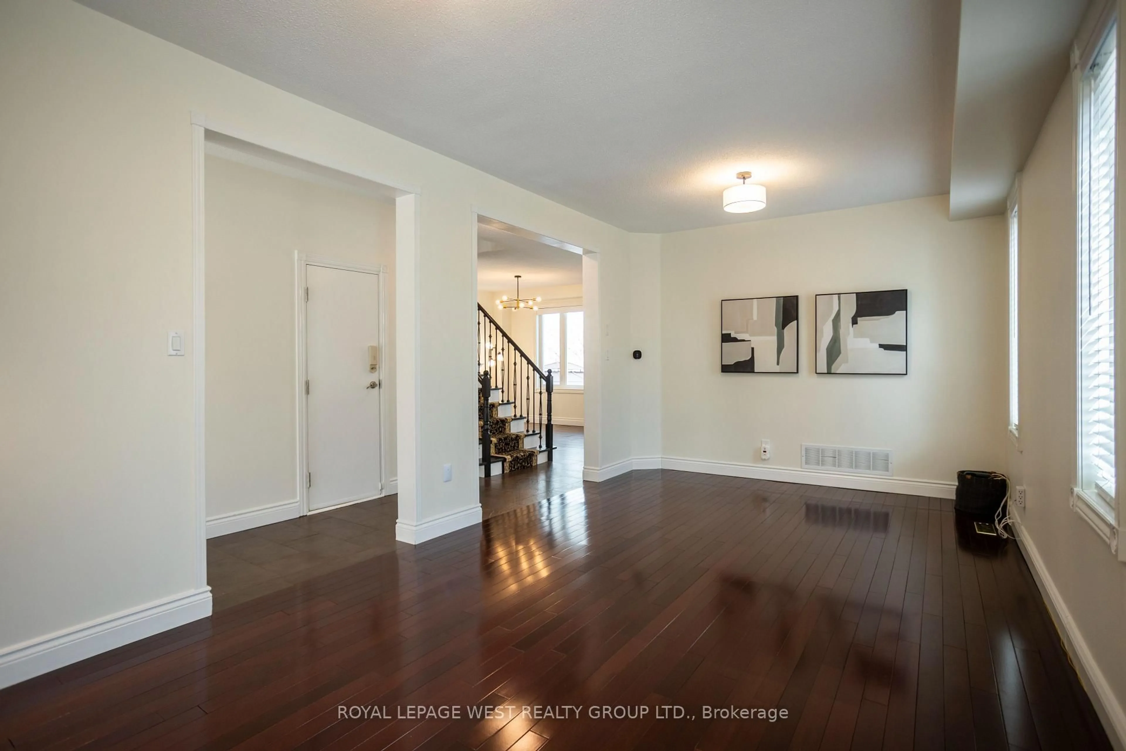 Unknown for 52 Long Island Cres, Toronto Ontario M1C 5E4