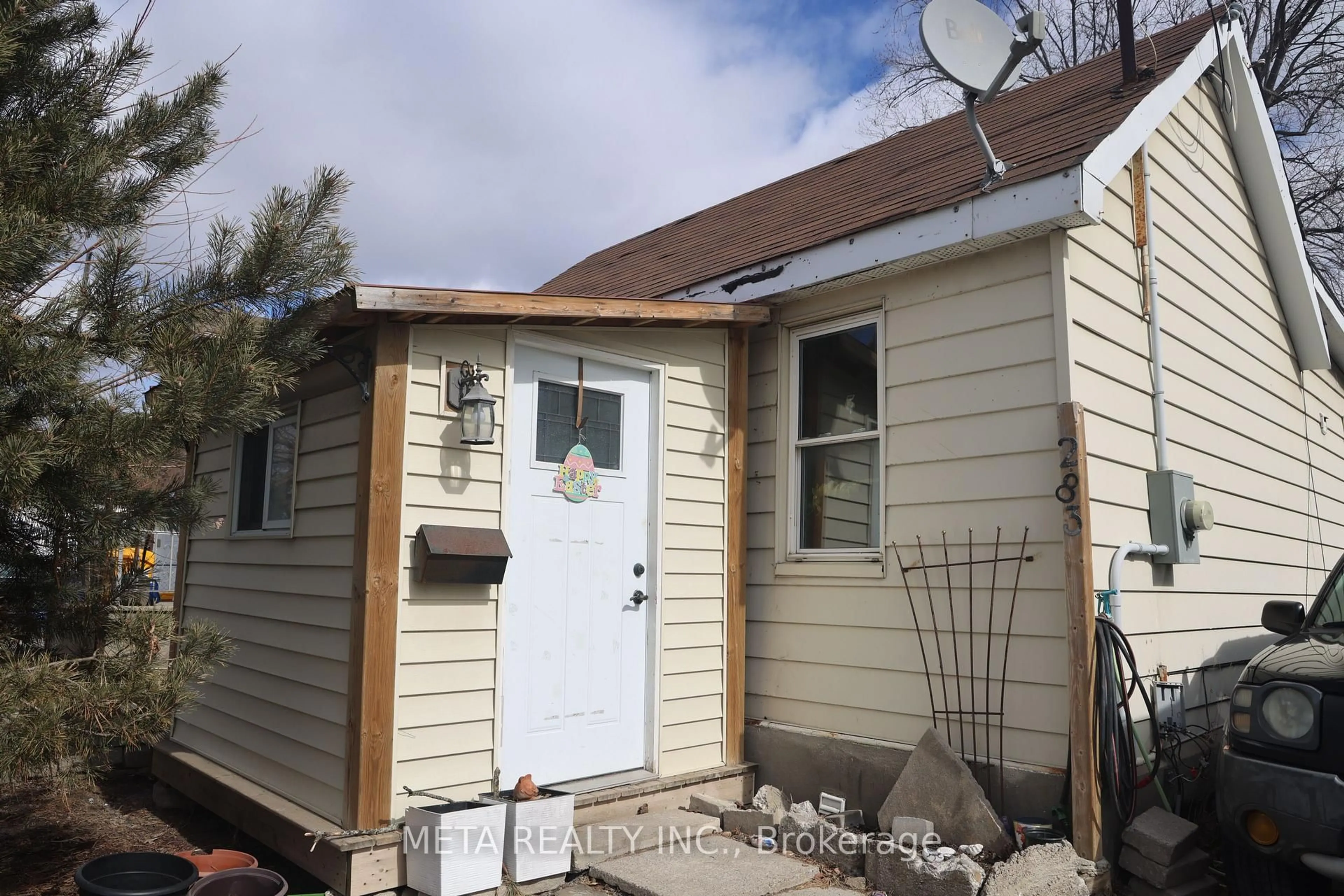 Unknown for 283 Park Rd, Oshawa Ontario L1J 4H4