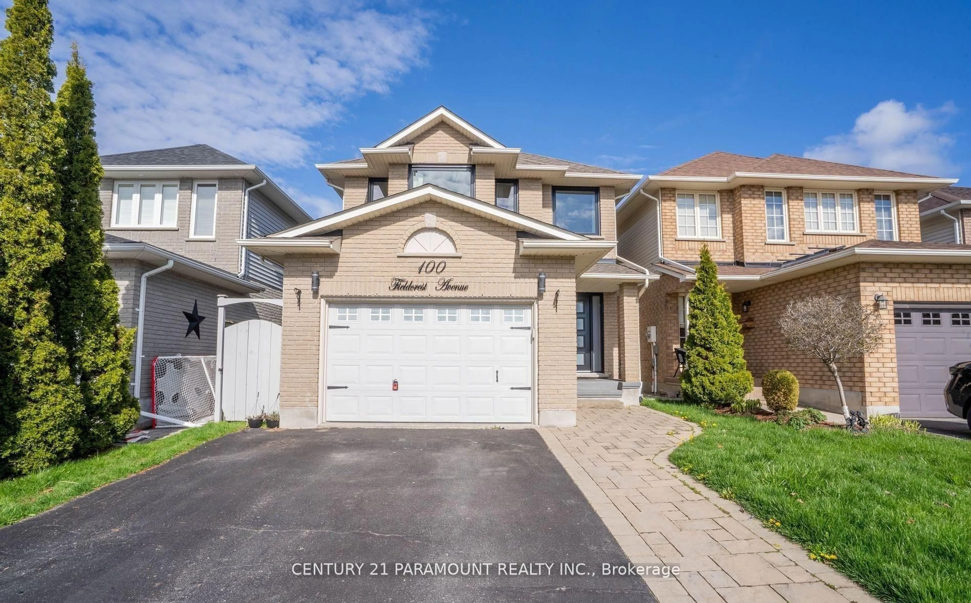 Unknown for 100 Fieldcrest Ave, Clarington Ontario L1E 2Y9