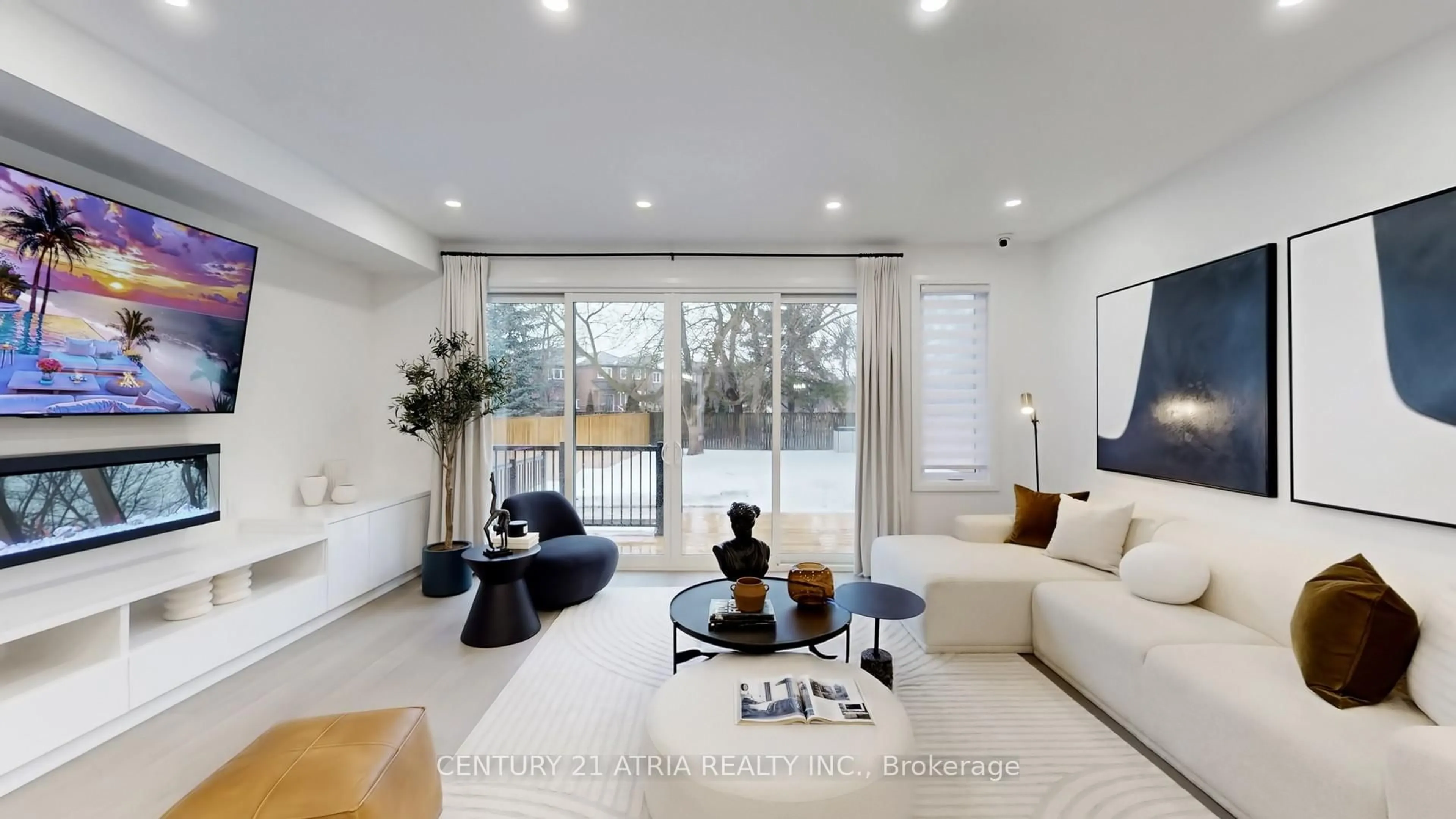 Living room with furniture, unknown for 6 Park St, Toronto Ontario M1N 2N1