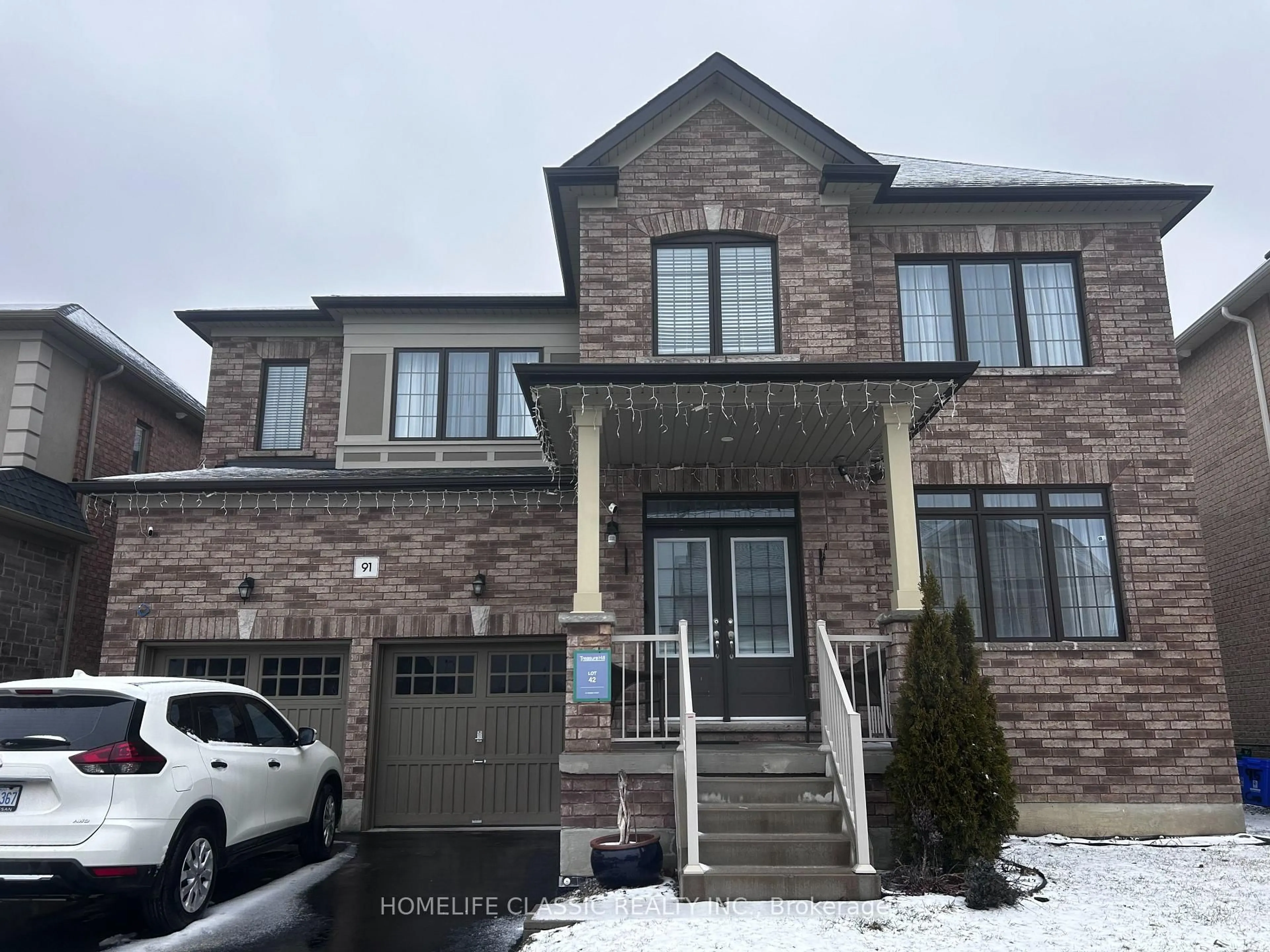Home with brick exterior material, street for 91 Crombie St, Clarington Ontario L1C 0T6