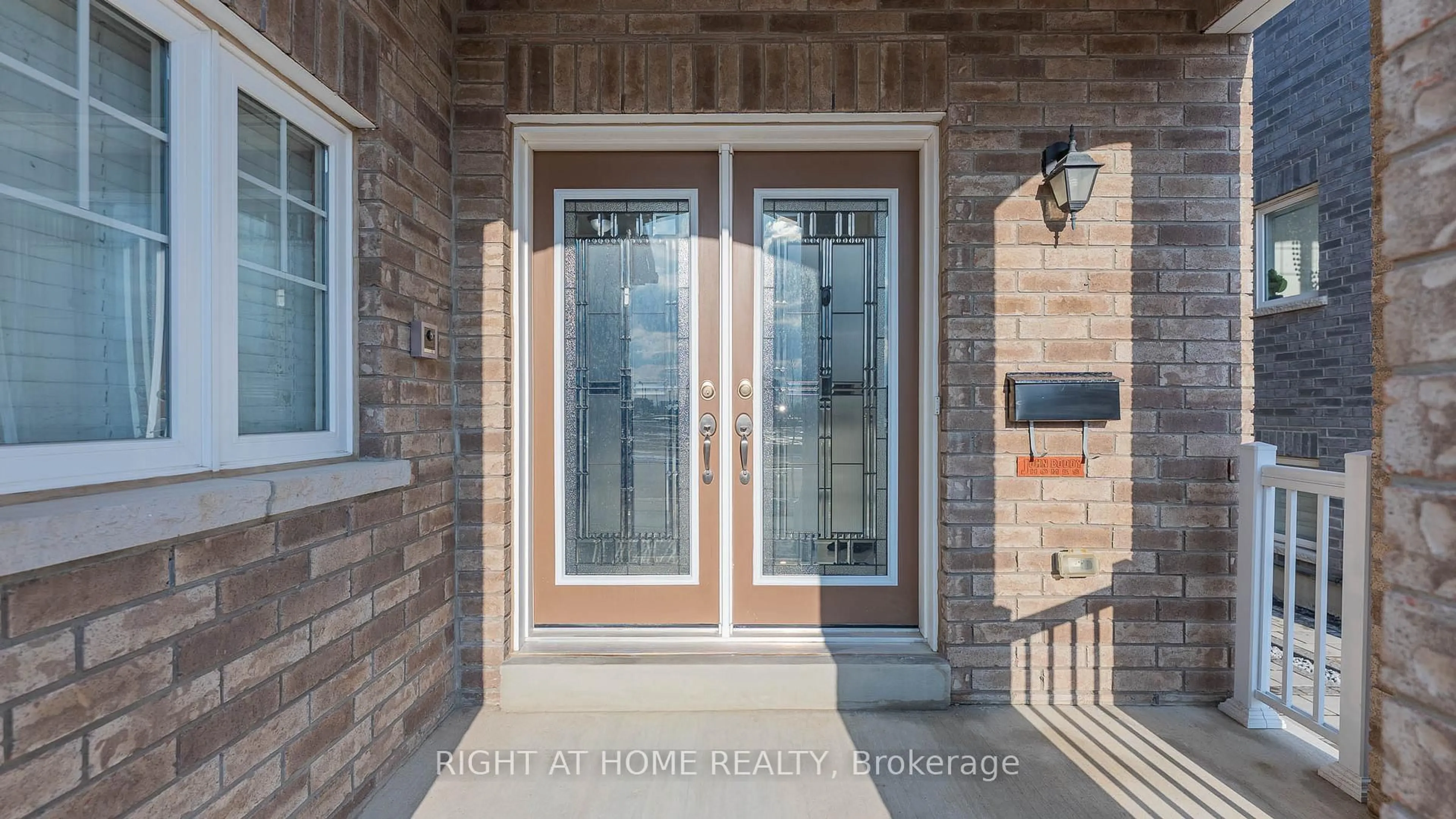 Indoor entryway for 707 Audley Rd, Ajax Ontario L1Z 0T7