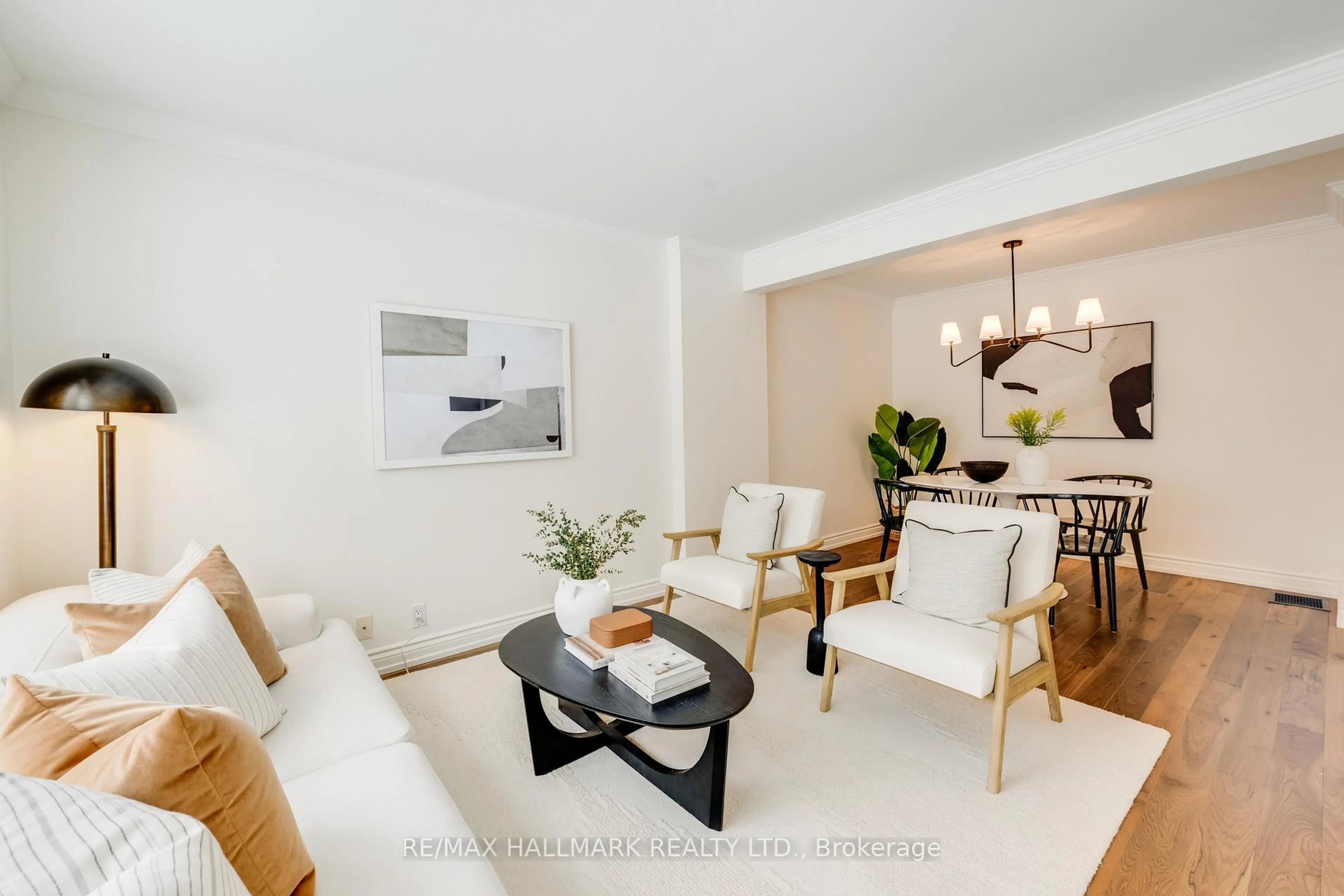 Living room with furniture, unknown for 36 Winston Ave, Toronto Ontario M1N 1W3