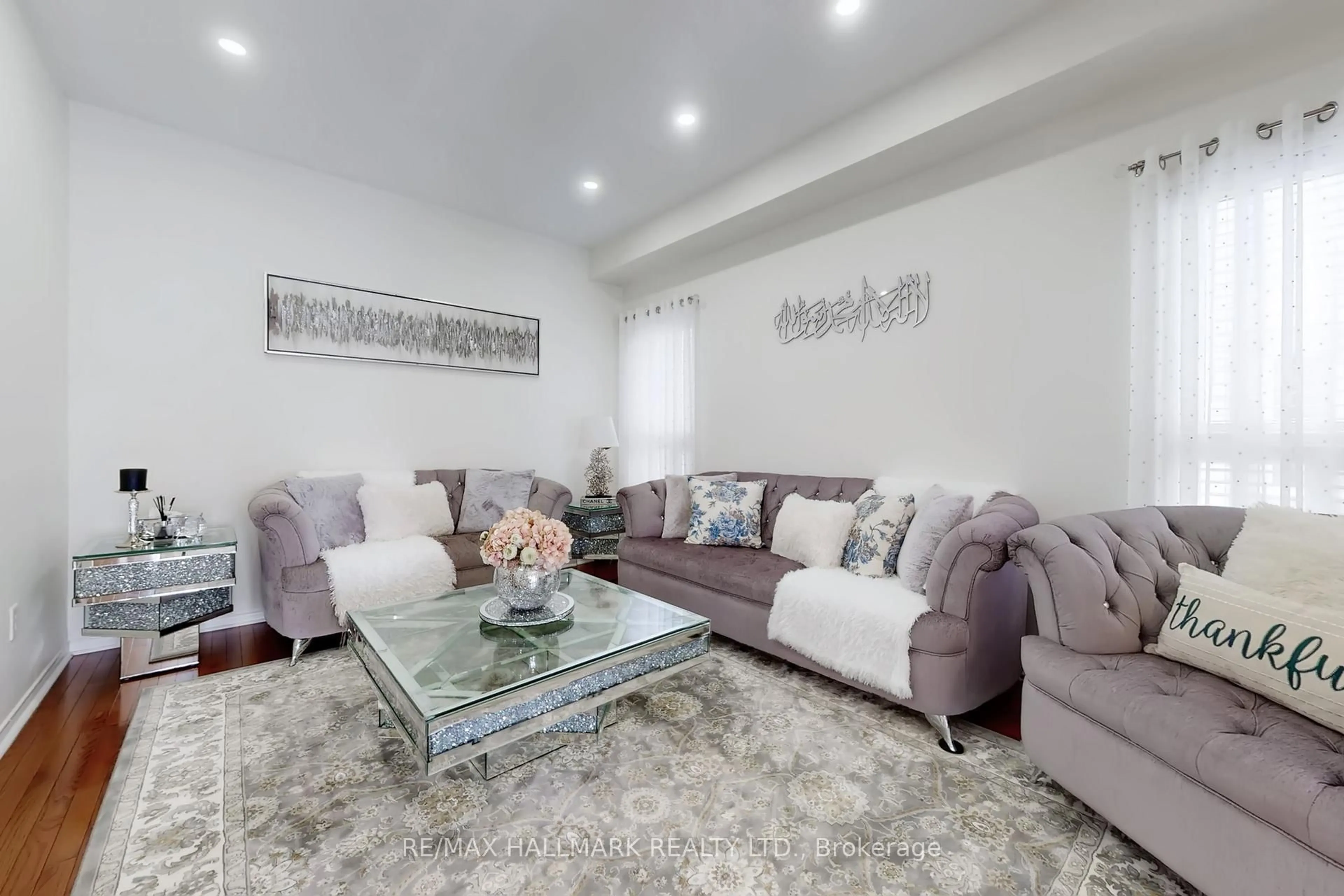 Living room with furniture, unknown for 1348 Wallig Ave, Oshawa Ontario L1K 0J5