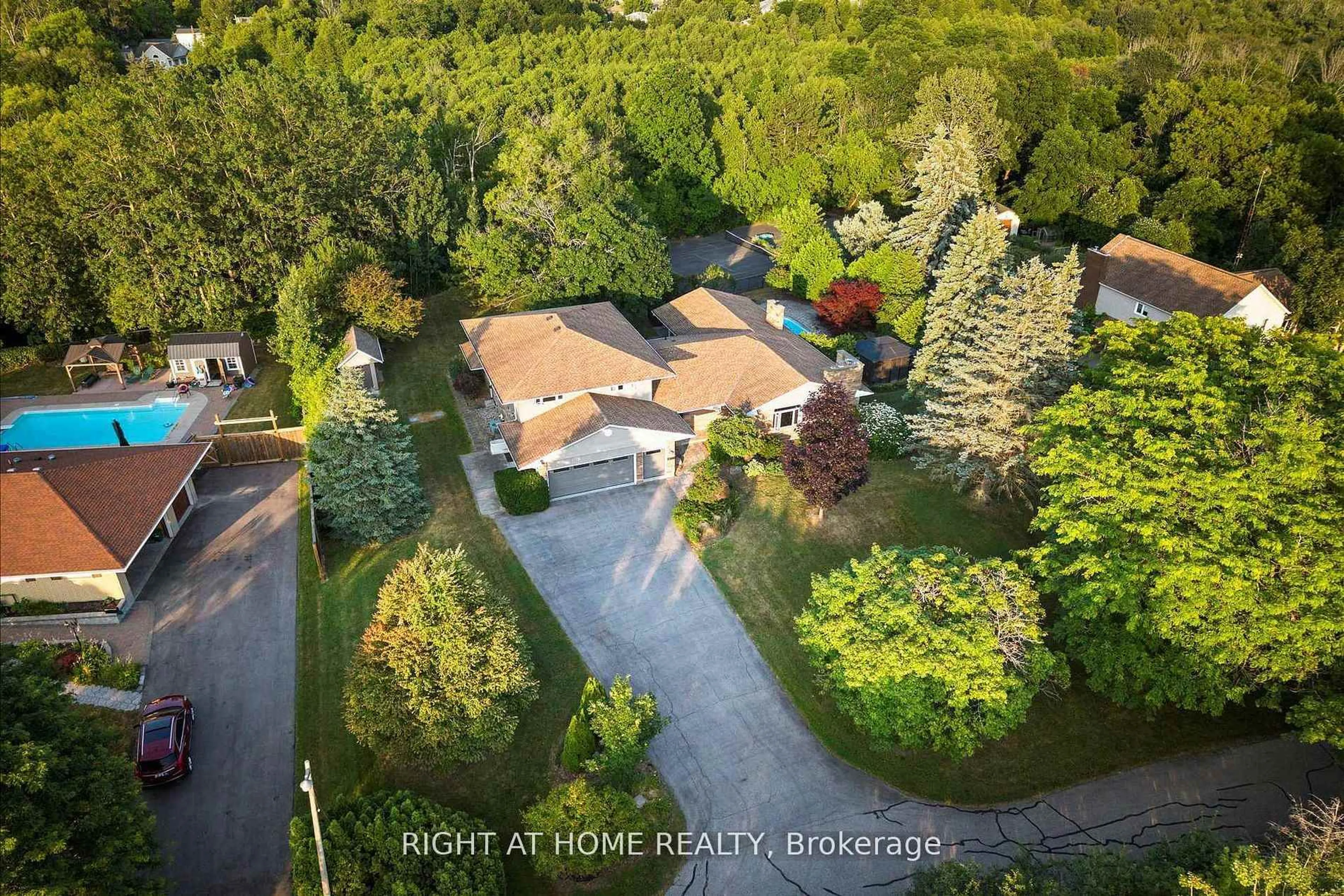 A pic from outside/outdoor area/front of a property/back of a property/a pic from drone, street for 2305 Bowmanville Ave, Clarington Ontario L1C 6W9