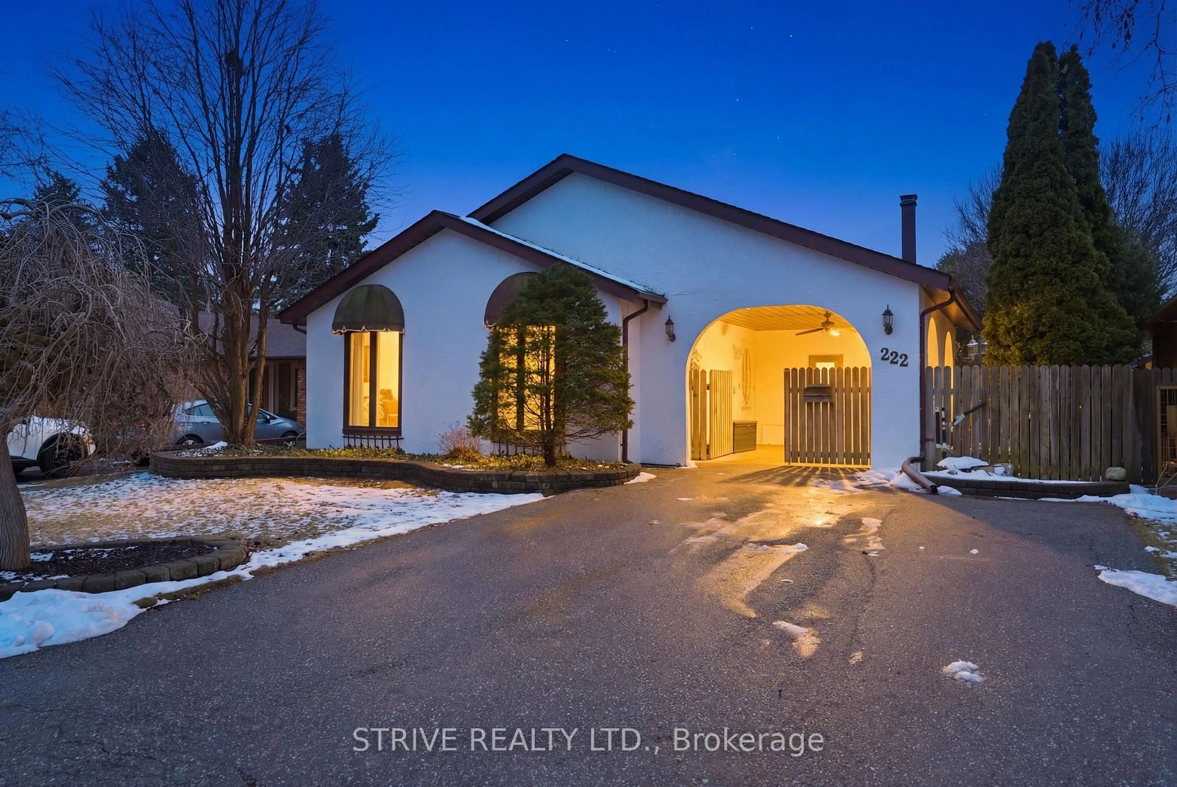 Unknown for 222 Athabasca St, Oshawa Ontario L1H 7J3