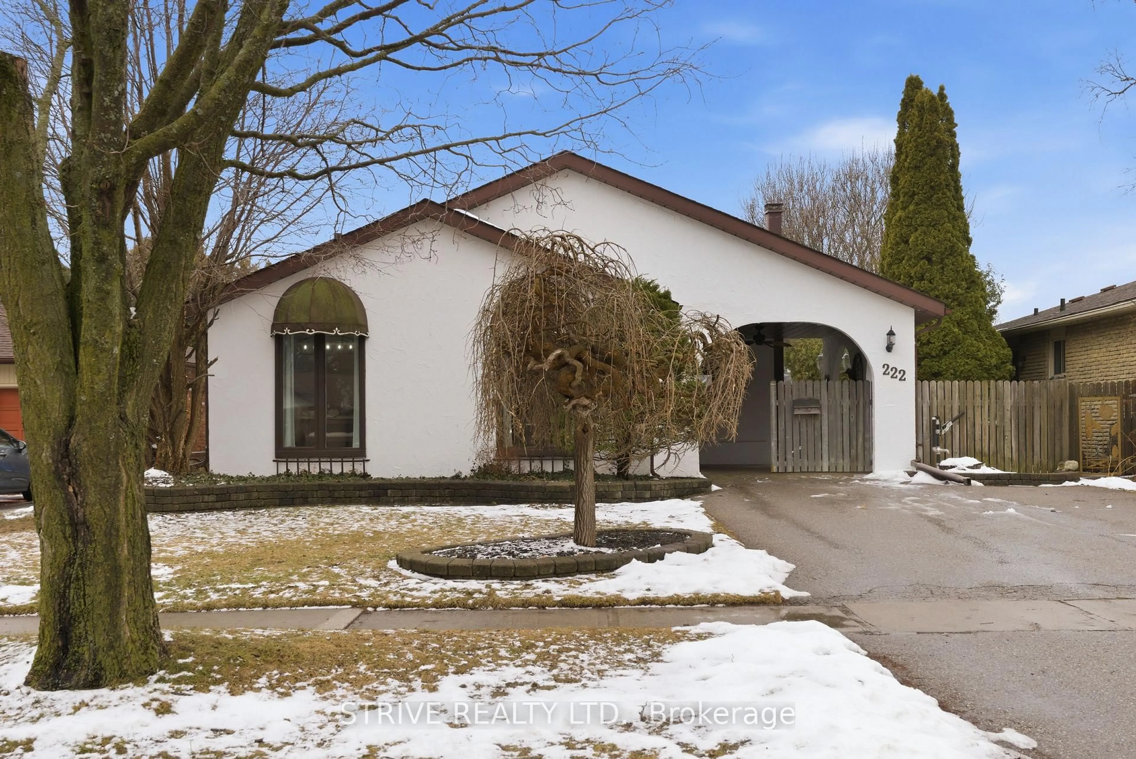 Unknown for 222 Athabasca St, Oshawa Ontario L1H 7J3