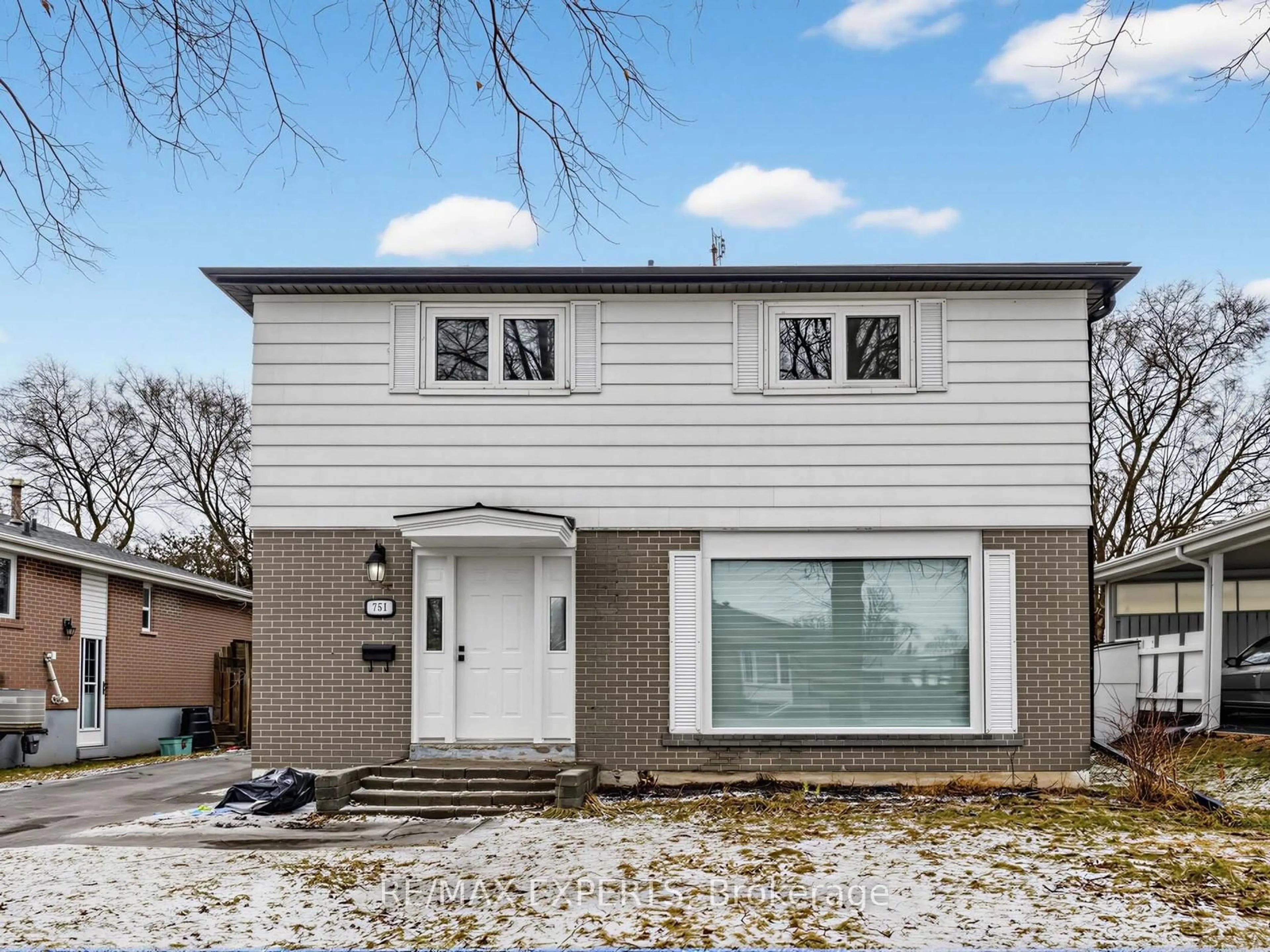 Home with brick exterior material, street for 751 Lublin Ave, Pickering Ontario L1W 1Z1