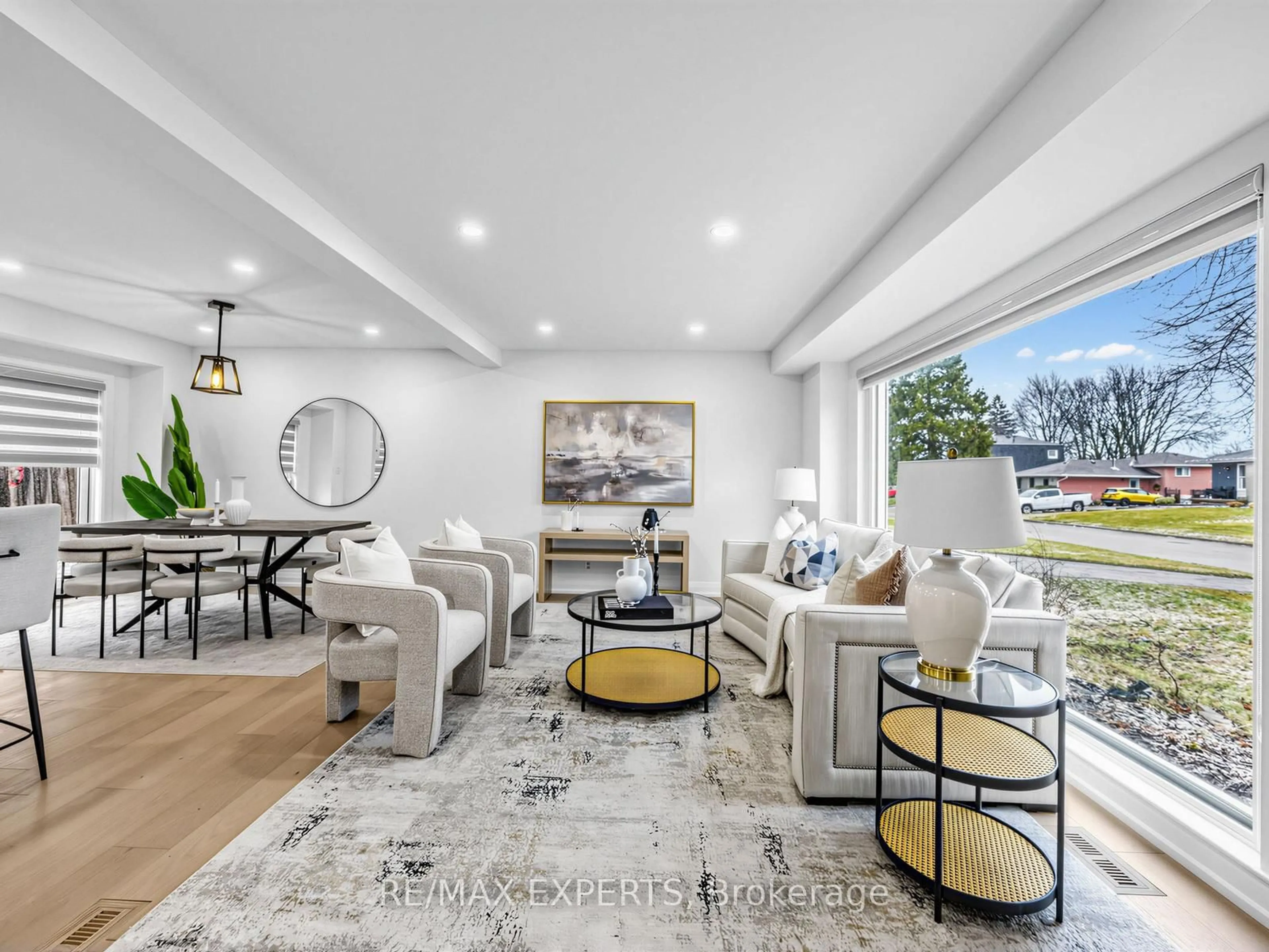 Living room with furniture, unknown for 751 Lublin Ave, Pickering Ontario L1W 1Z1