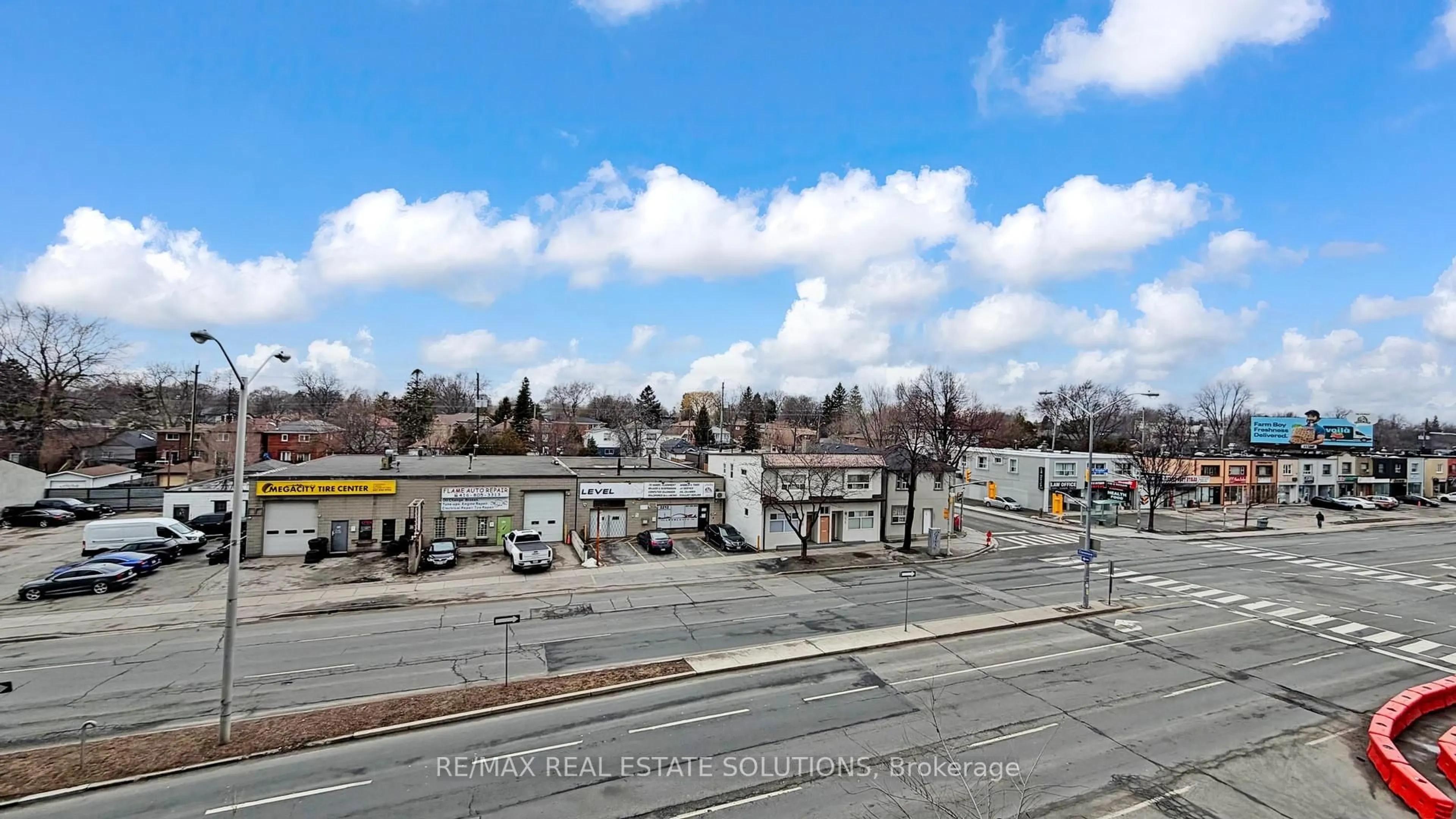 Unknown for 90 Glen Everest Rd #407, Toronto Ontario M1N 0C3