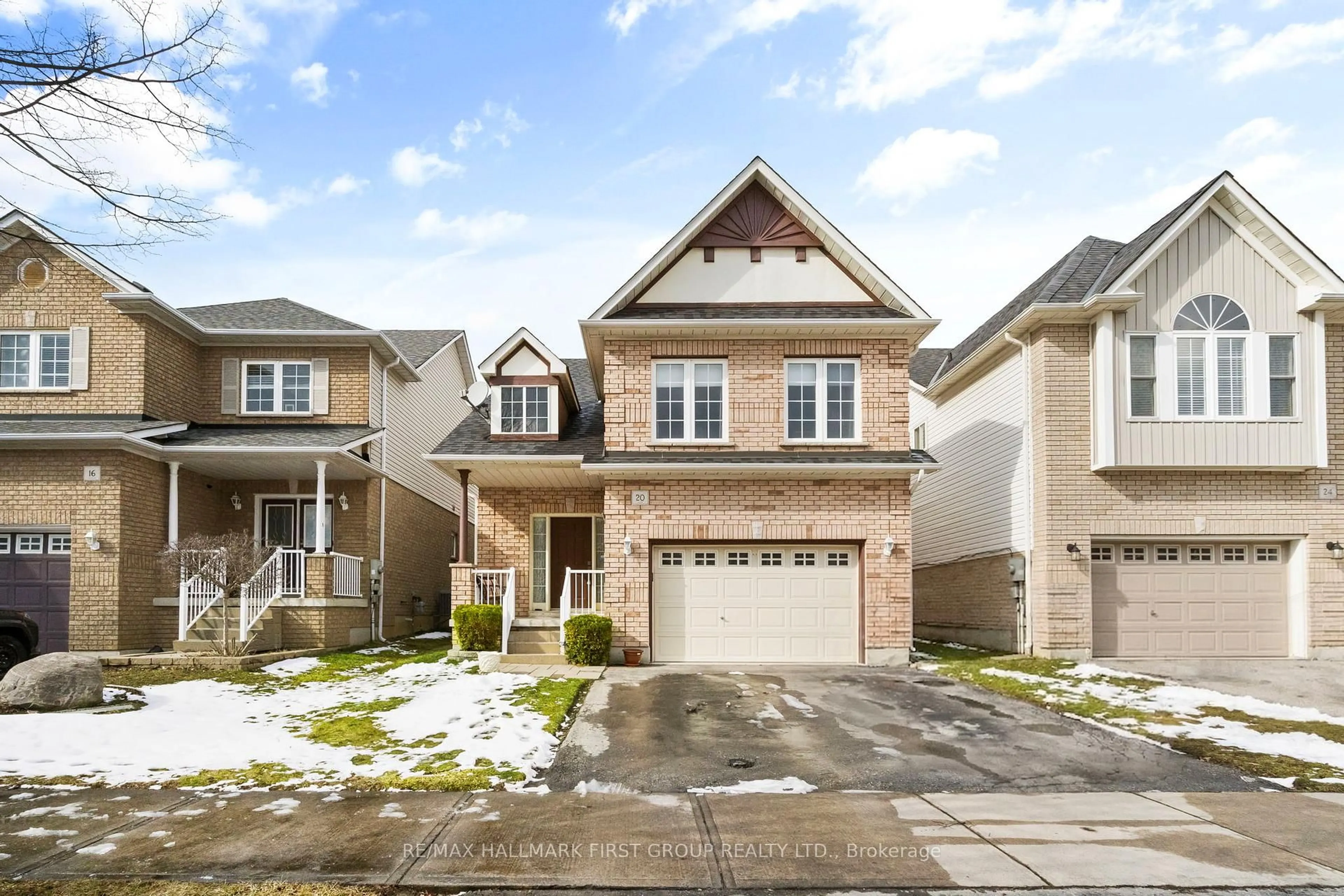 Unknown for 20 Montague Ave, Clarington Ontario L1E 3H5