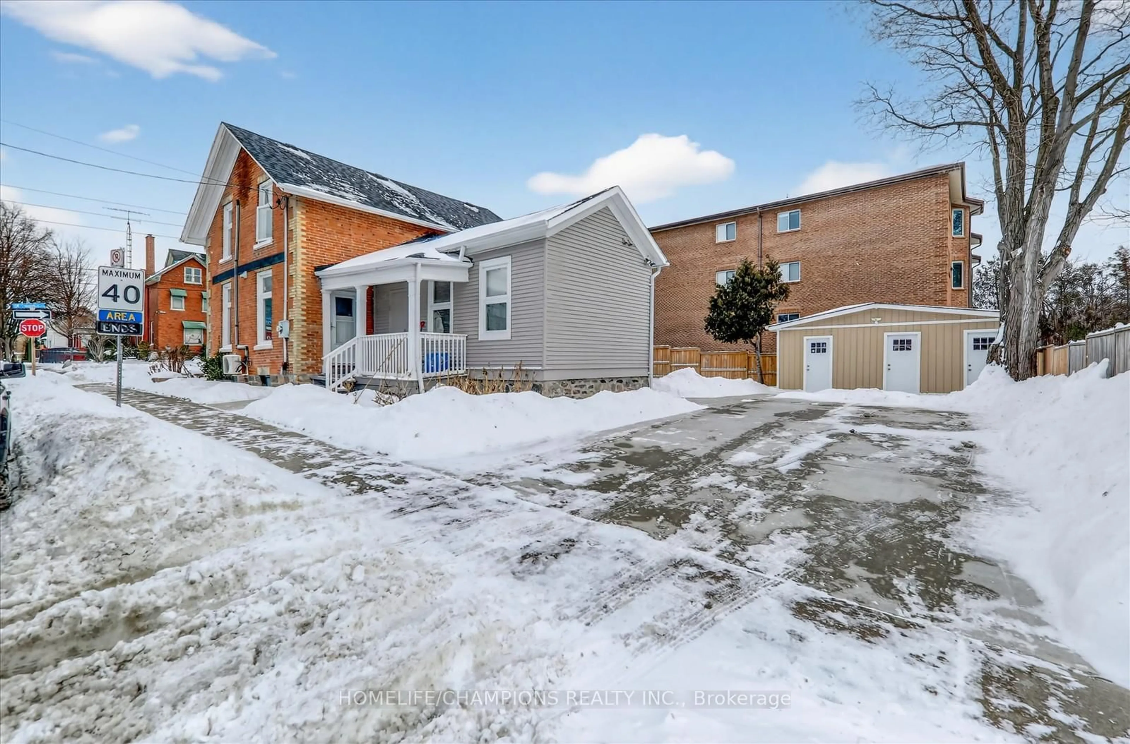 Unknown for 168 Centre St, Oshawa Ontario L1H 4A6