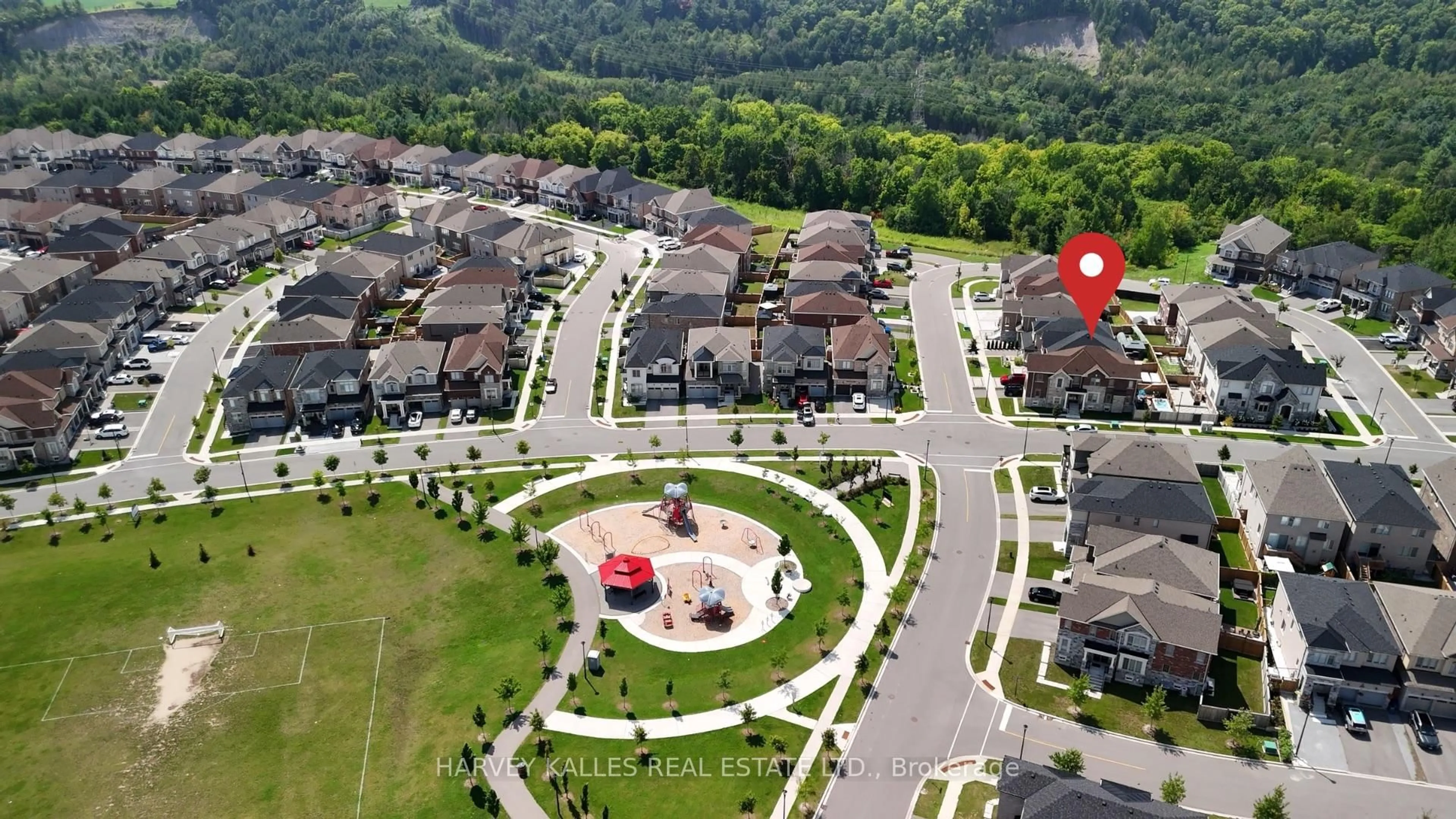 A pic from outside/outdoor area/front of a property/back of a property/a pic from drone, unknown for 1002 Kingpeak Cres, Pickering Ontario L1X 0H3