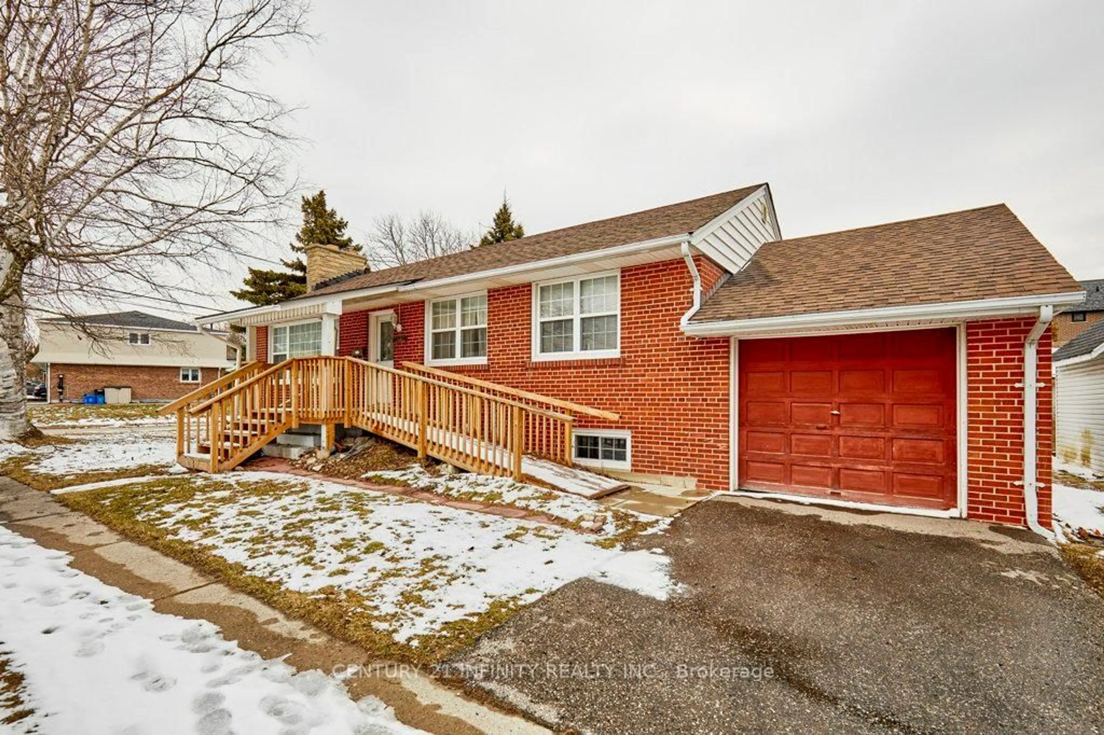 Home with brick exterior material, street for 1181 Valley Dr, Oshawa Ontario L1J 3M6