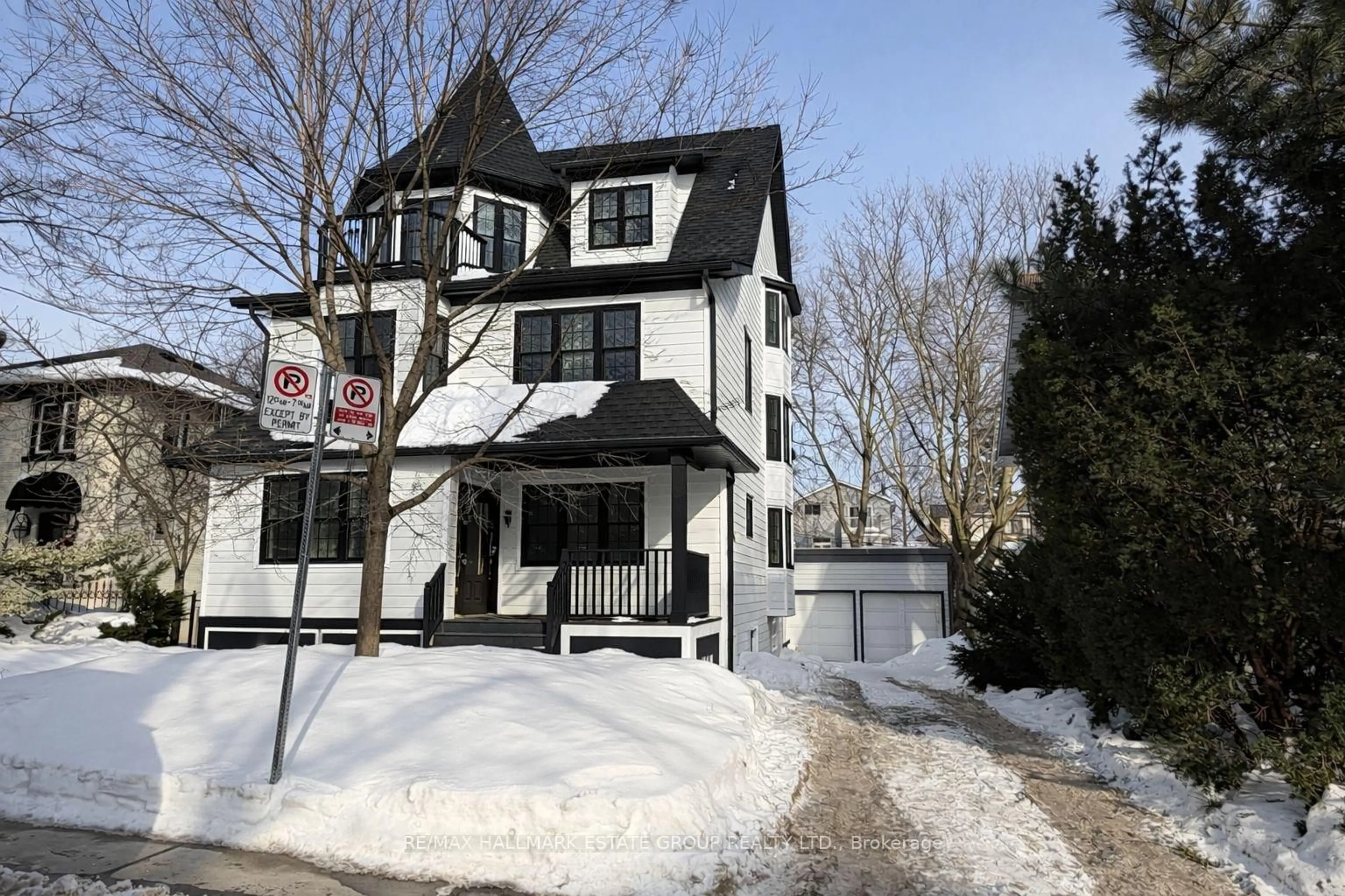 Unknown for 25 Neville Park Blvd, Toronto Ontario M4E 3P5