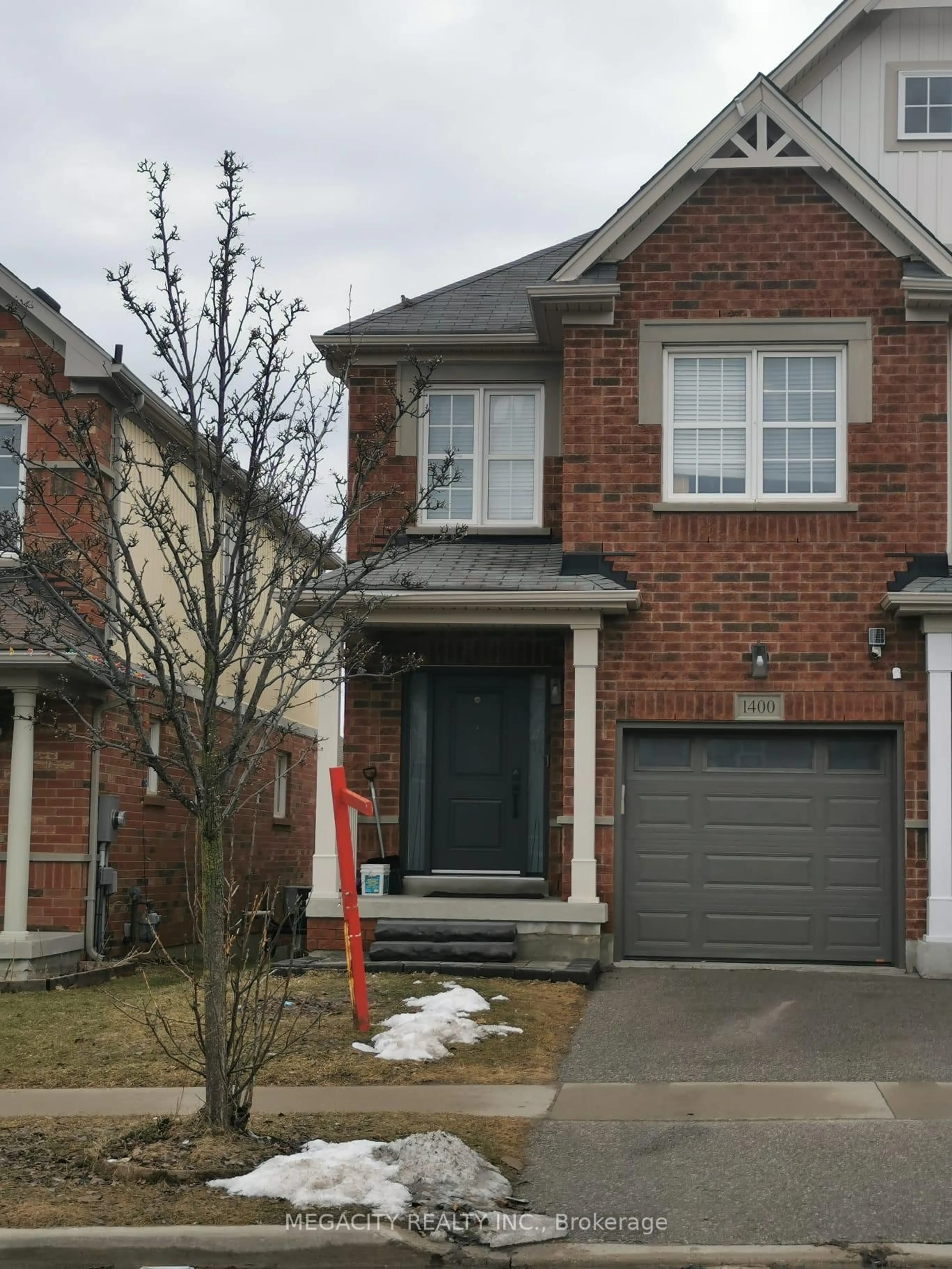 Home with brick exterior material, street for 1400 Rennie St, Oshawa Ontario L1K 0N8