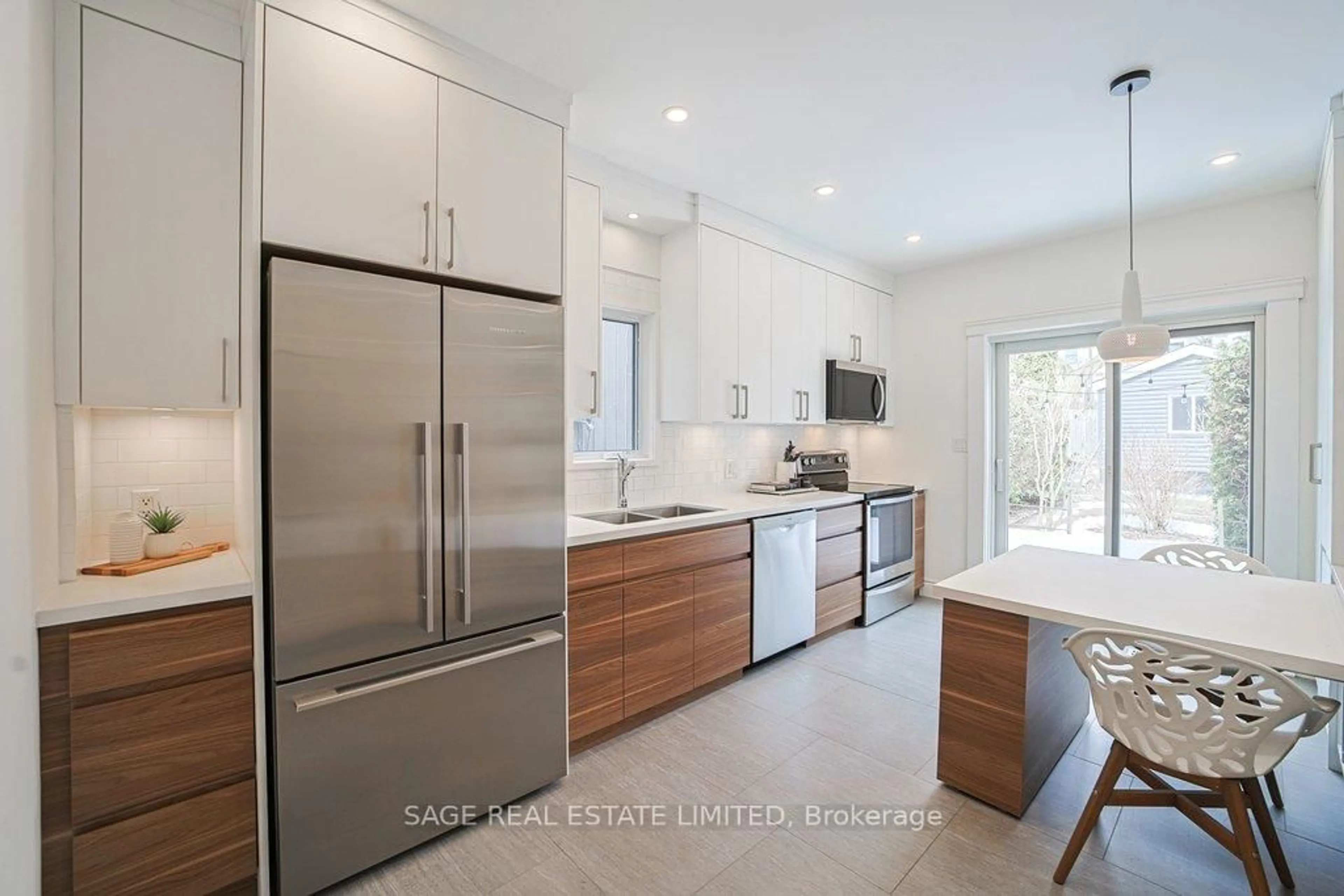 Contemporary kitchen, unknown for 124 Langley Ave, Toronto Ontario M4K 1B5