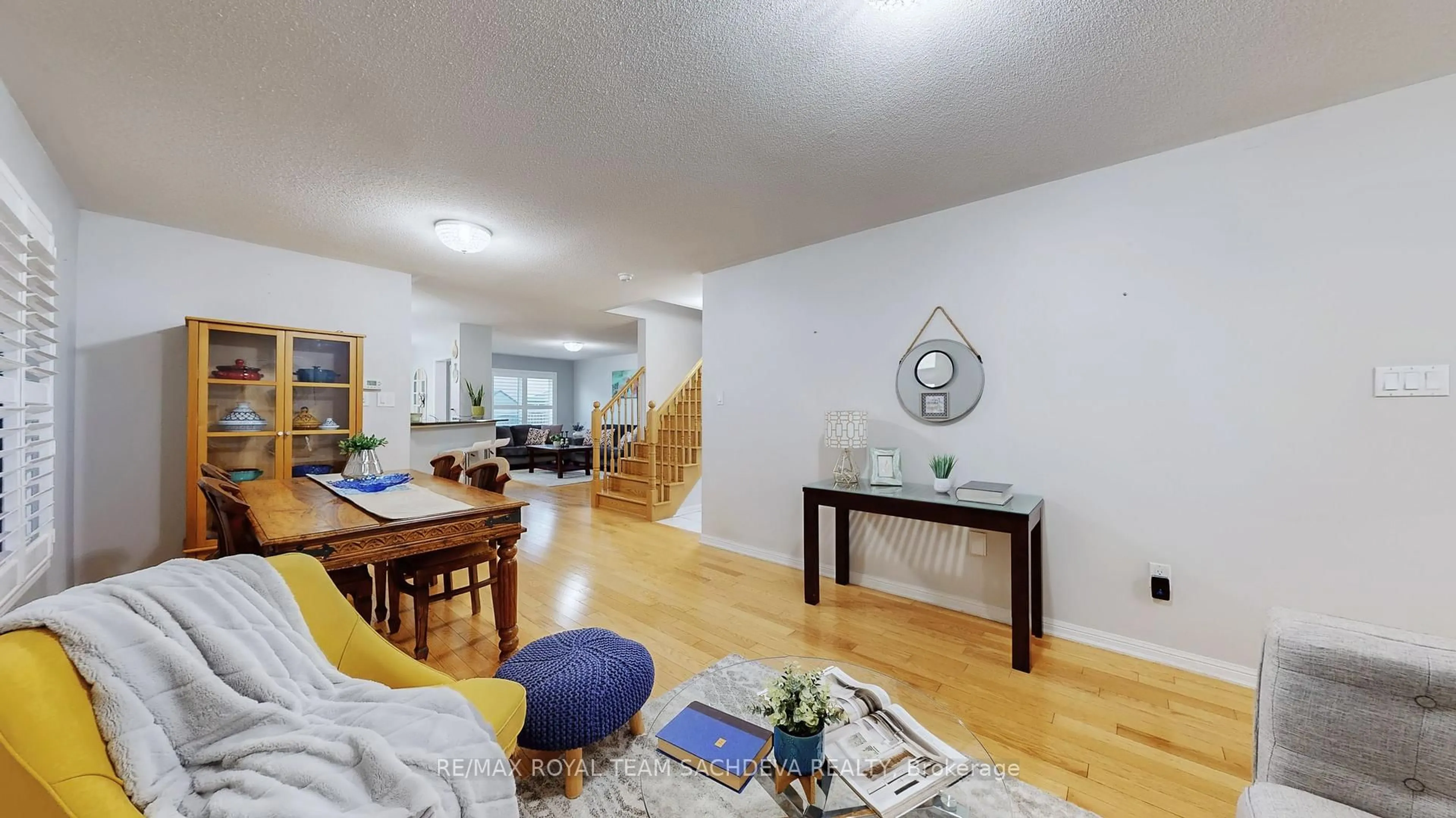 Living room with furniture, unknown for 1809 Parkhurst Cres, Pickering Ontario L1X 0A8