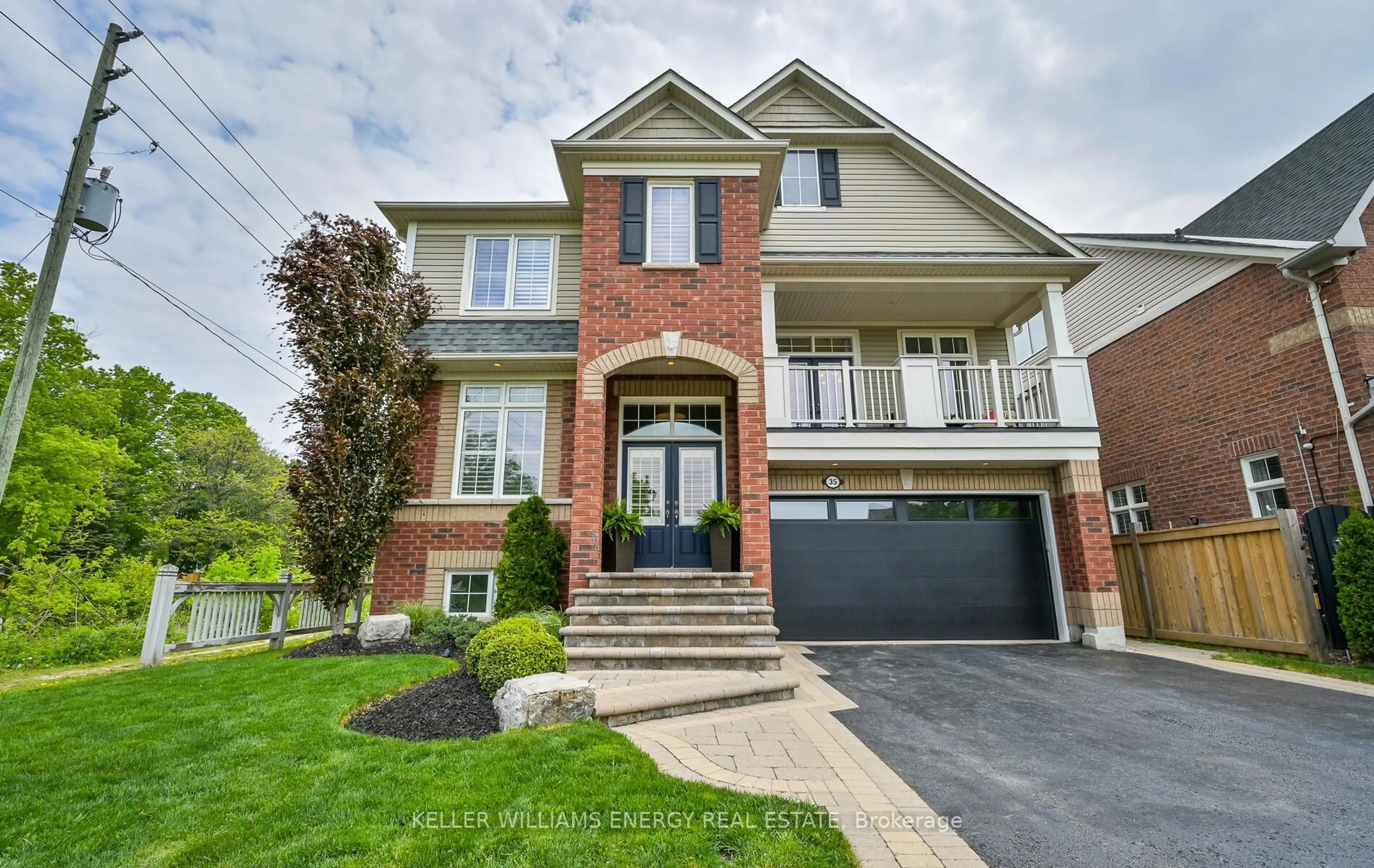 Home with brick exterior material, street for 35 Bellhouse Pl, Whitby Ontario L1M 0G5