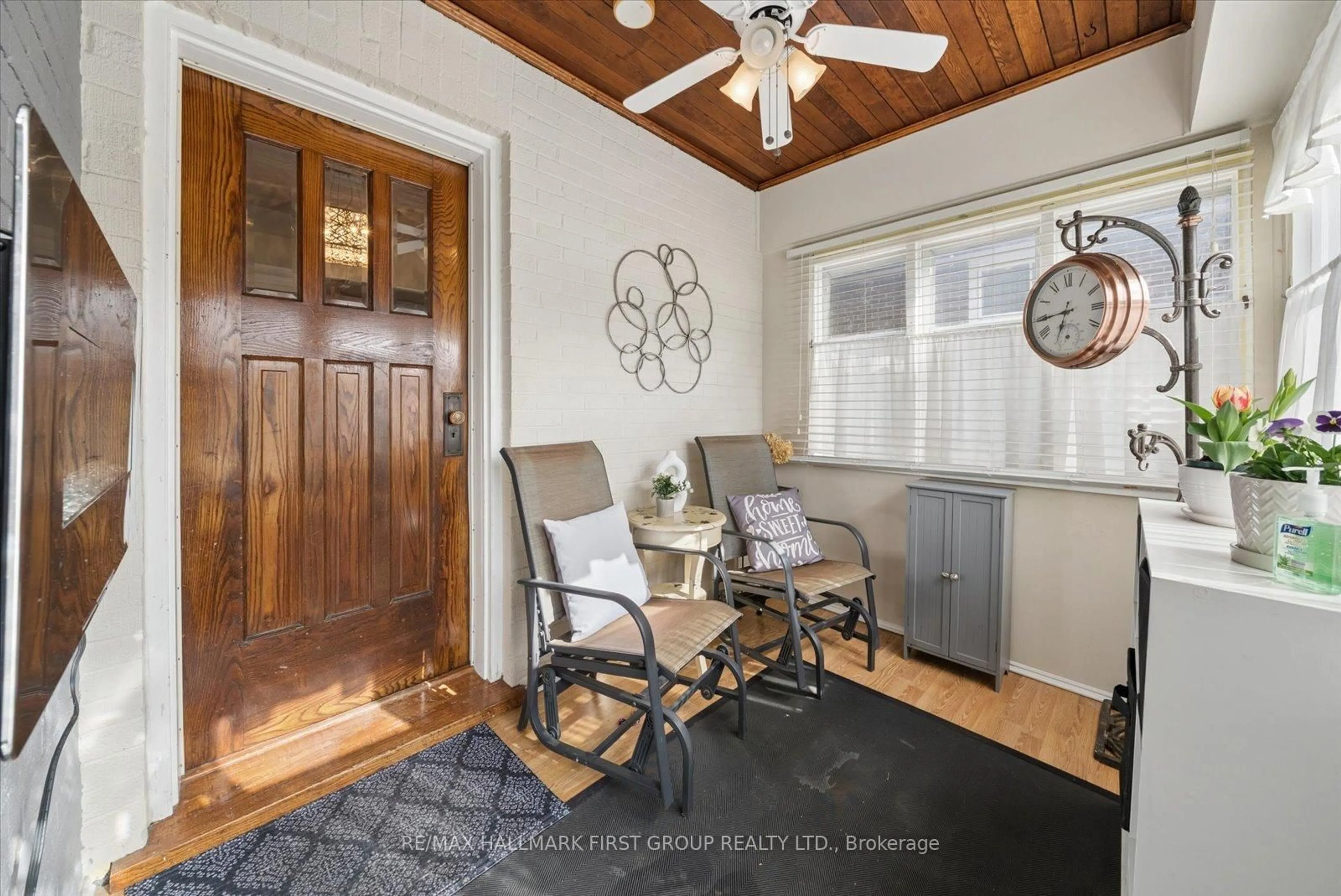 Unknown for 217 Farewell St, Oshawa Ontario L1H 6L5