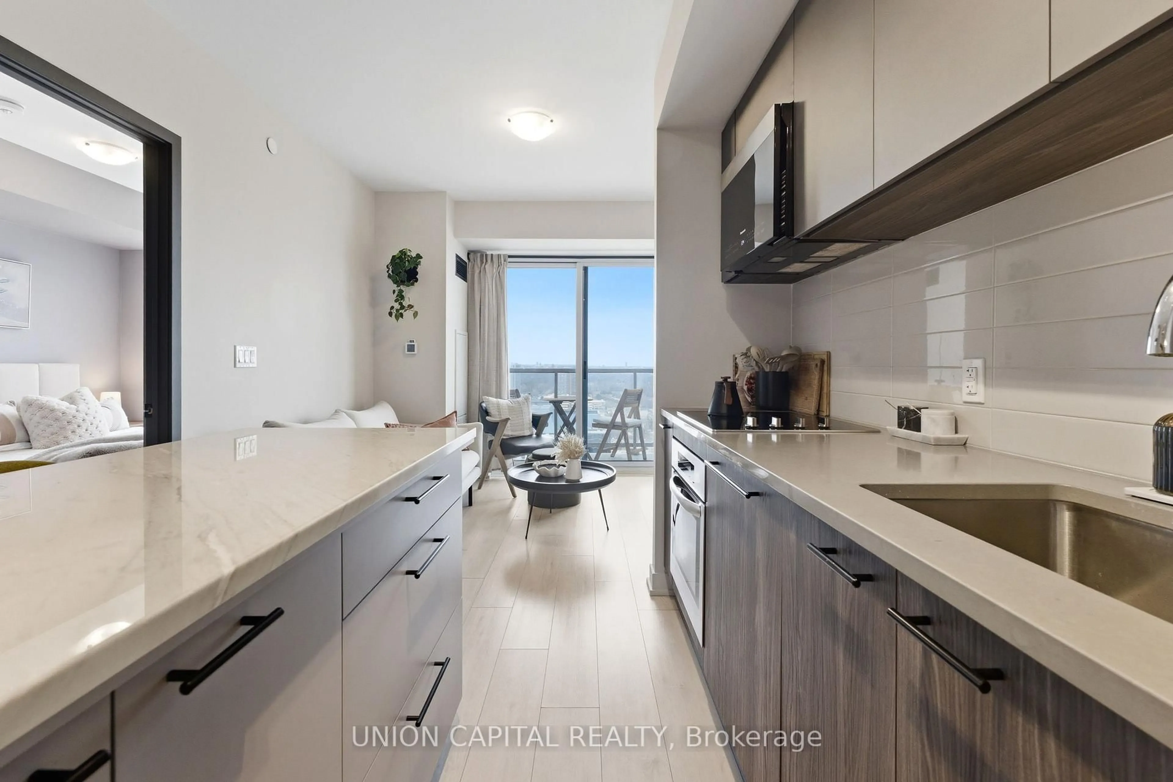 Unknown for 2031 Kennedy Rd #2720, Toronto Ontario M1T 0B8