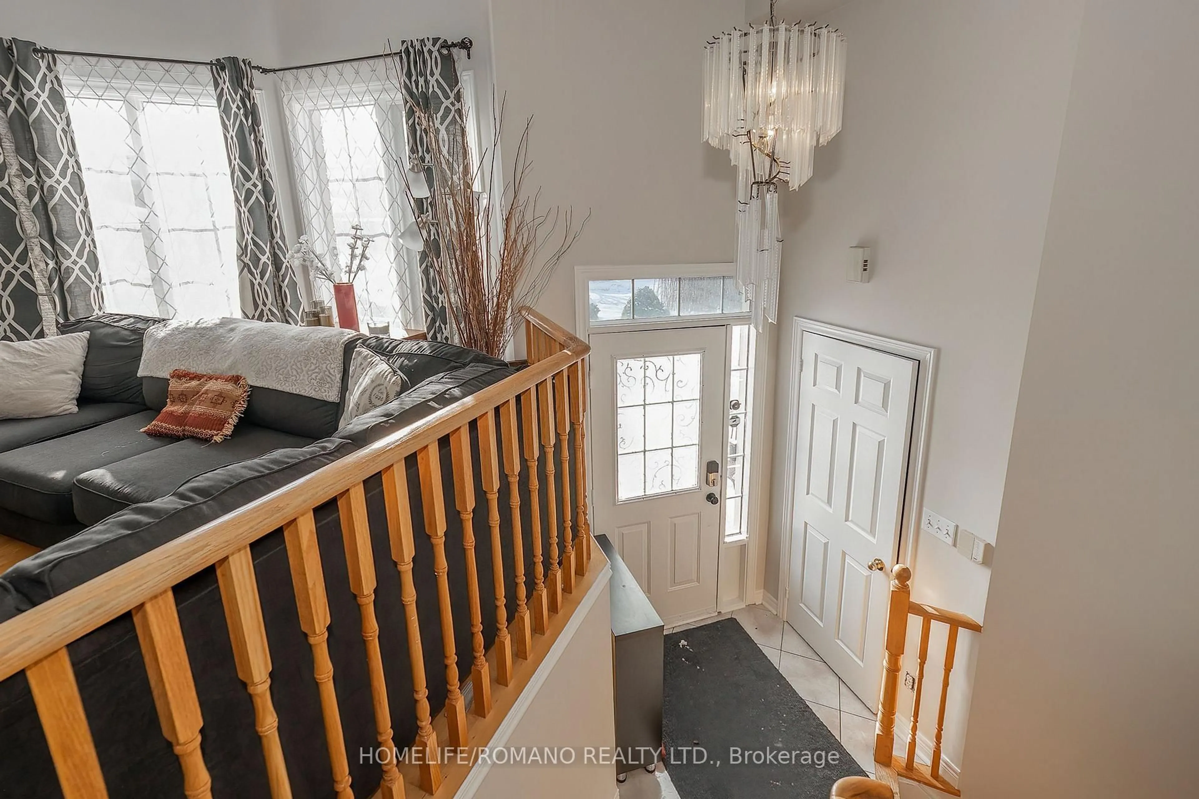 Unknown for 25 Bedell Cres, Whitby Ontario L1R 2N8