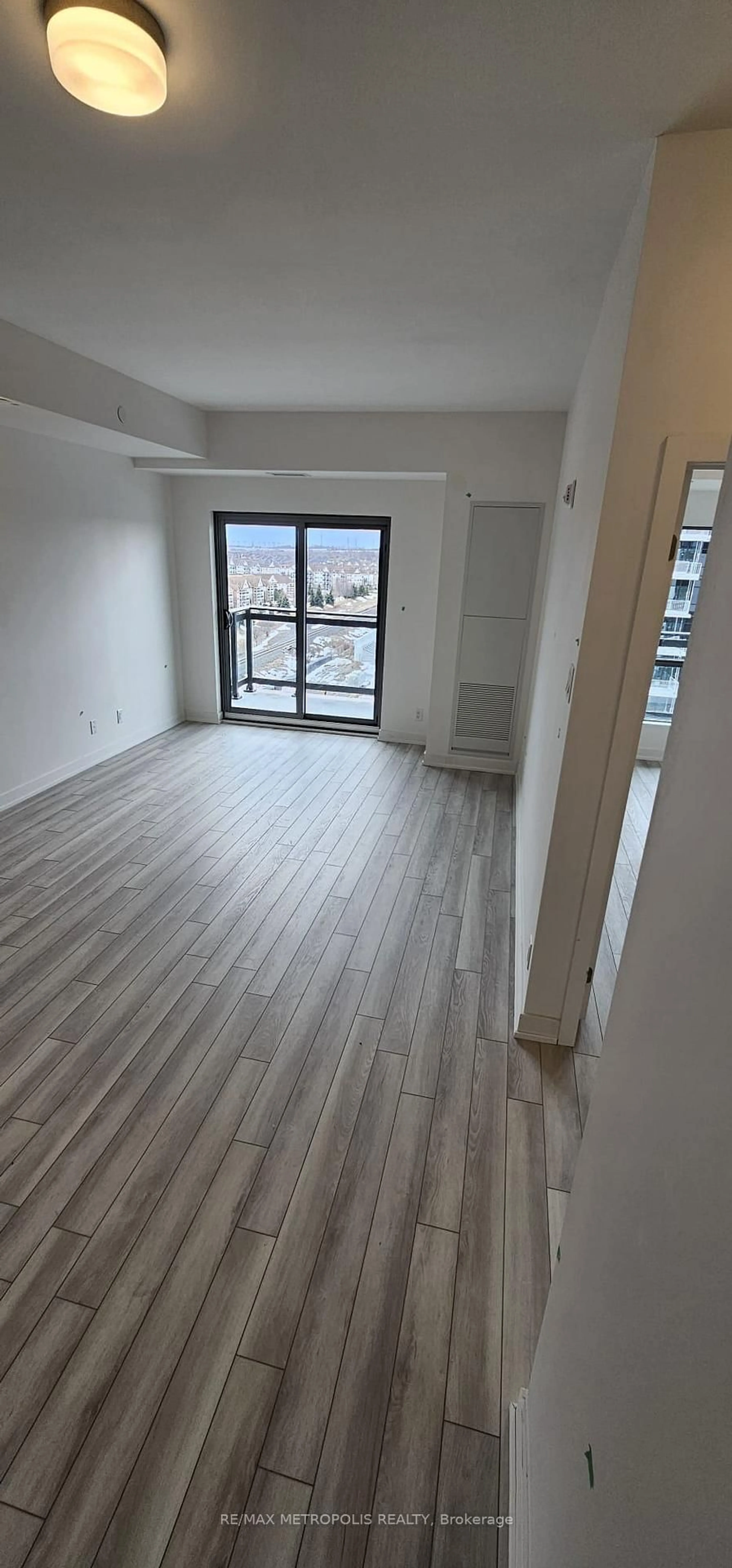 A pic of a room for 55 Clarington Blvd #901, Clarington Ontario L1C 0A1