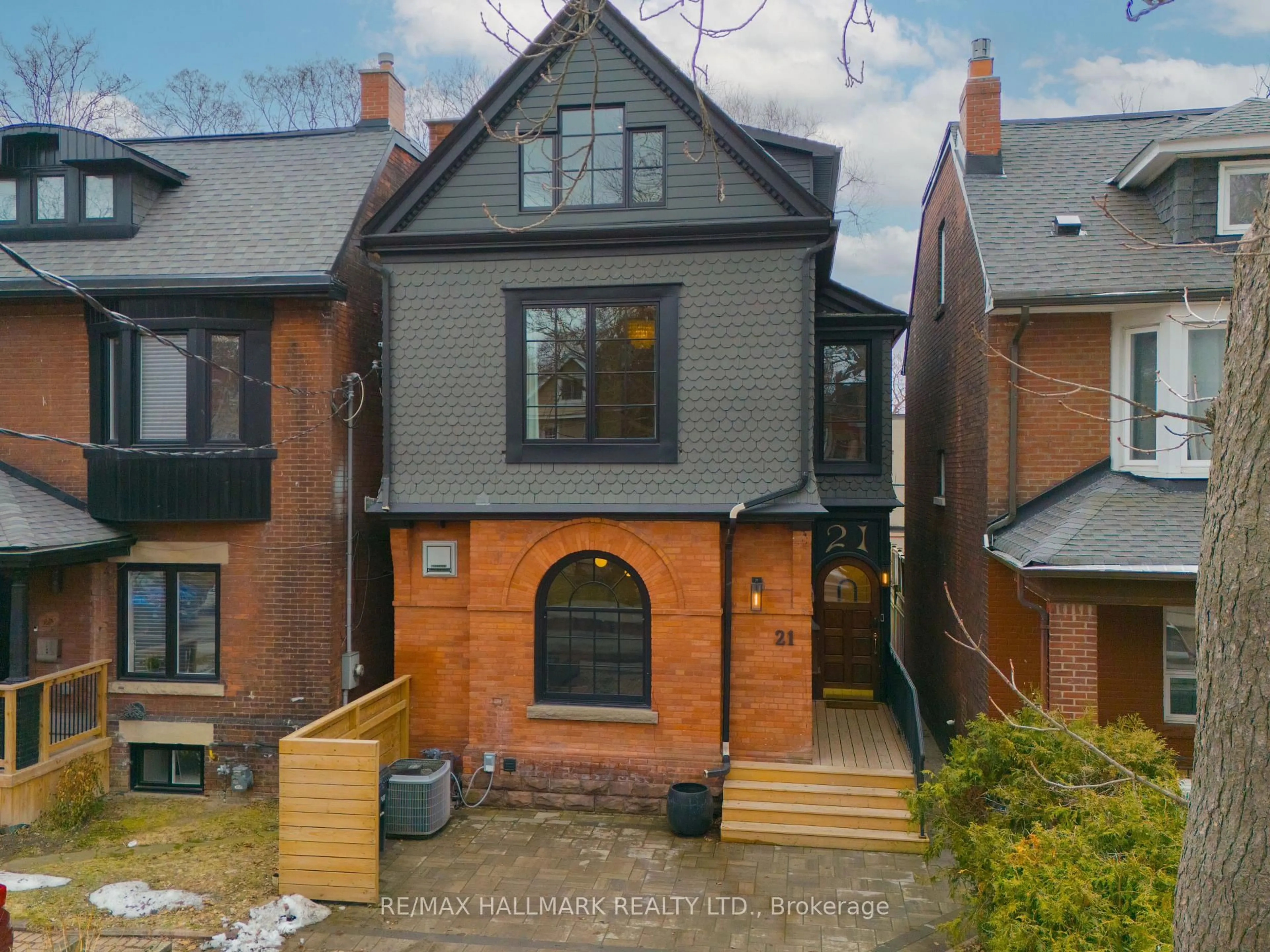 Home with brick exterior material, street for 21 Simpson Ave, Toronto Ontario M4K 1A1