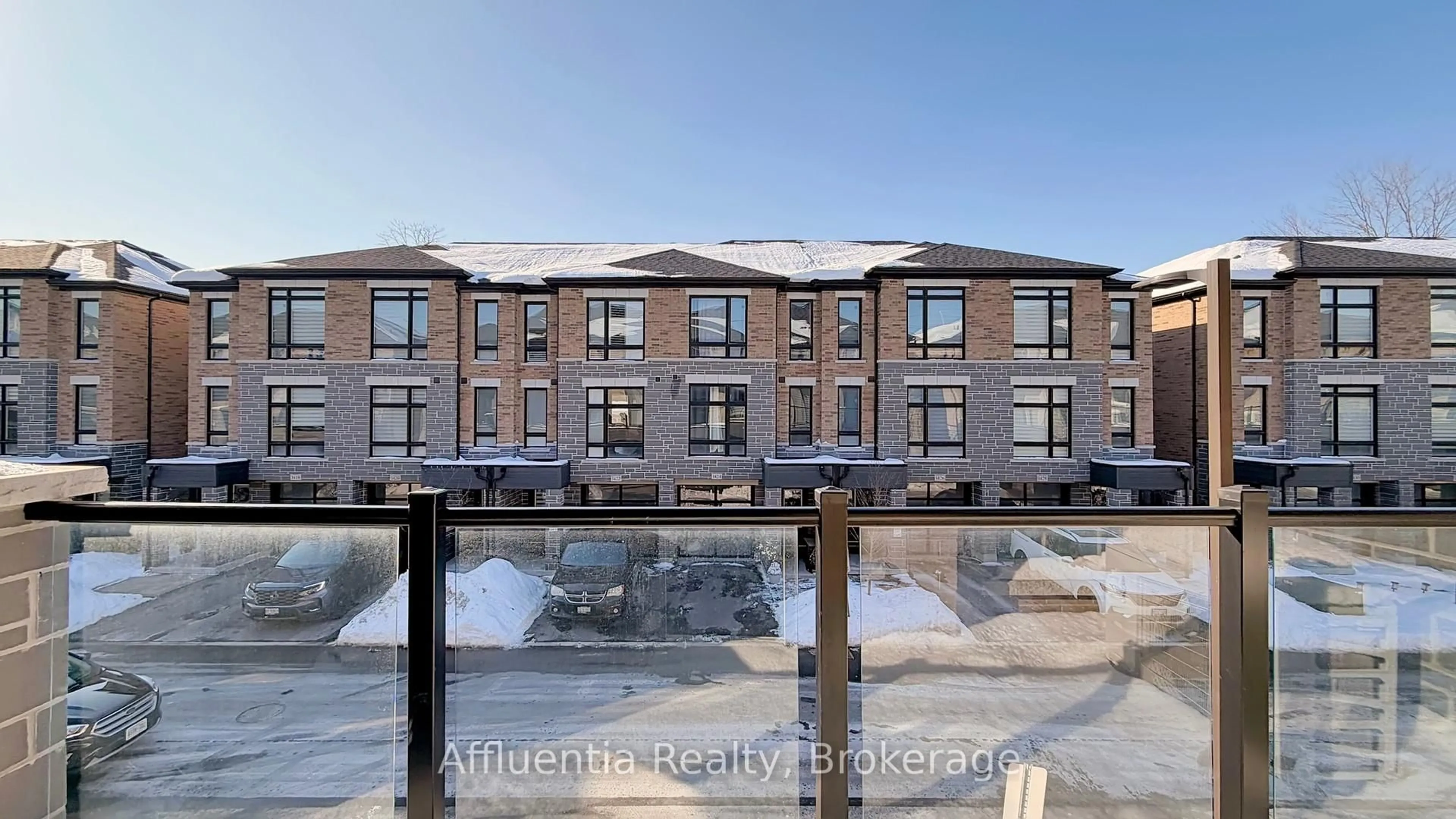 A pic from outside/outdoor area/front of a property/back of a property/a pic from drone, building for 1425 Coral Springs Path, Oshawa Ontario L1K 3G1