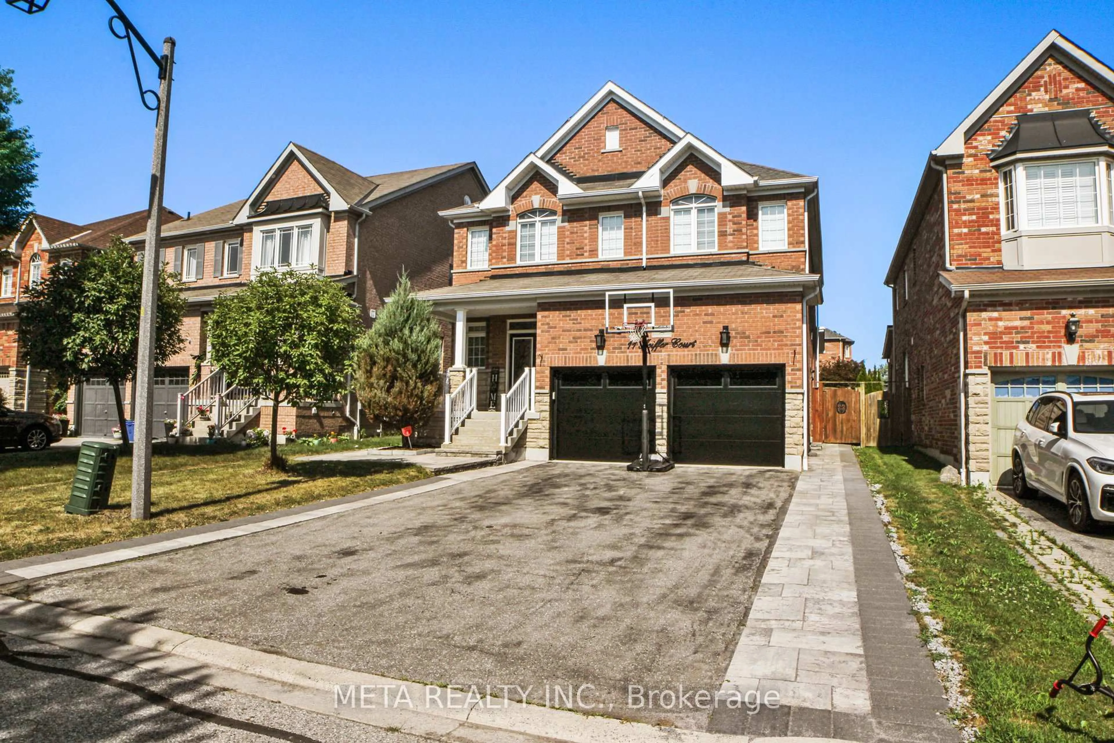 Home with brick exterior material, street for 11 Keiffer Crt, Whitby Ontario L1P 0A9
