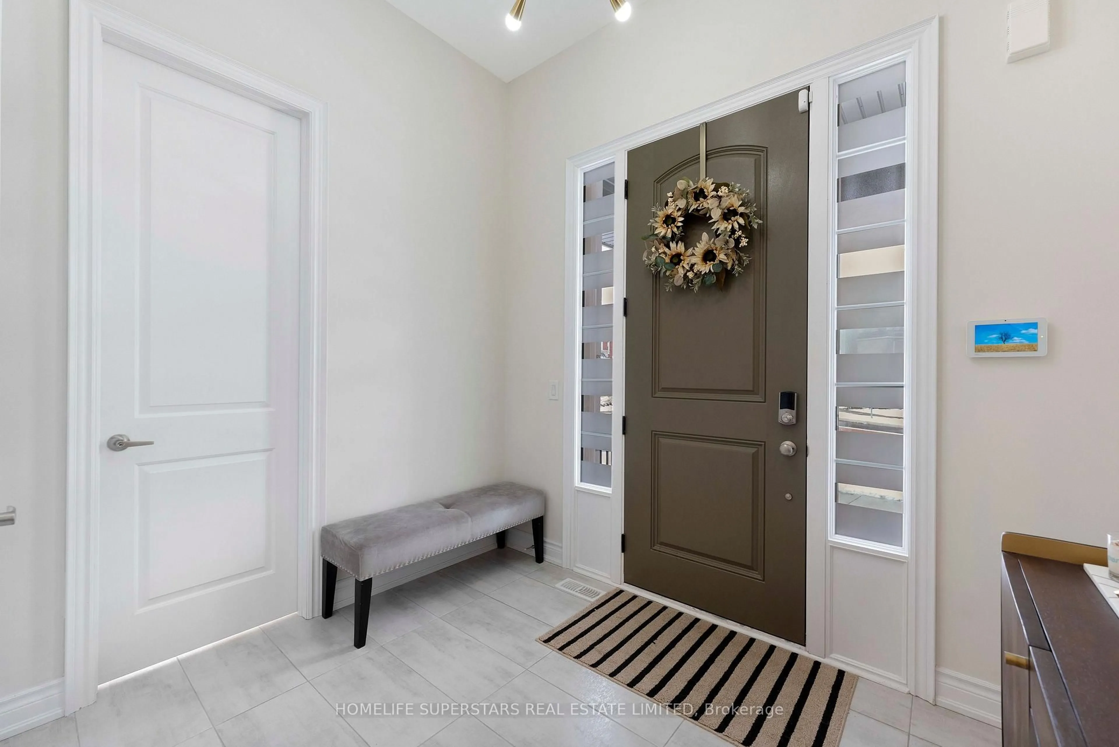 Indoor entryway for 55 Christine Elliott Ave, Whitby Ontario L1P 0C8