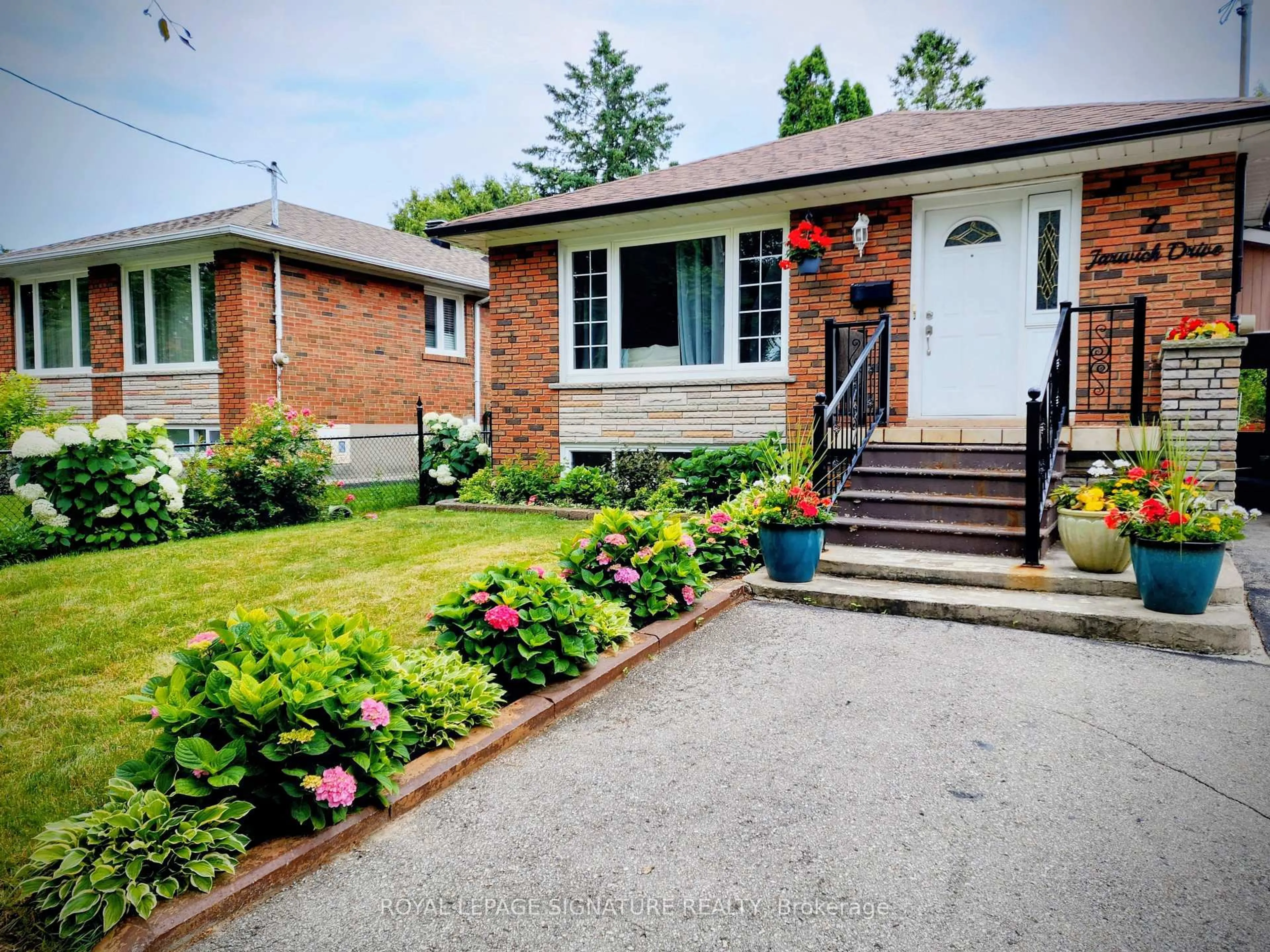 Home with brick exterior material, street for 7 Jarwick Dr, Toronto Ontario M1H 2H1