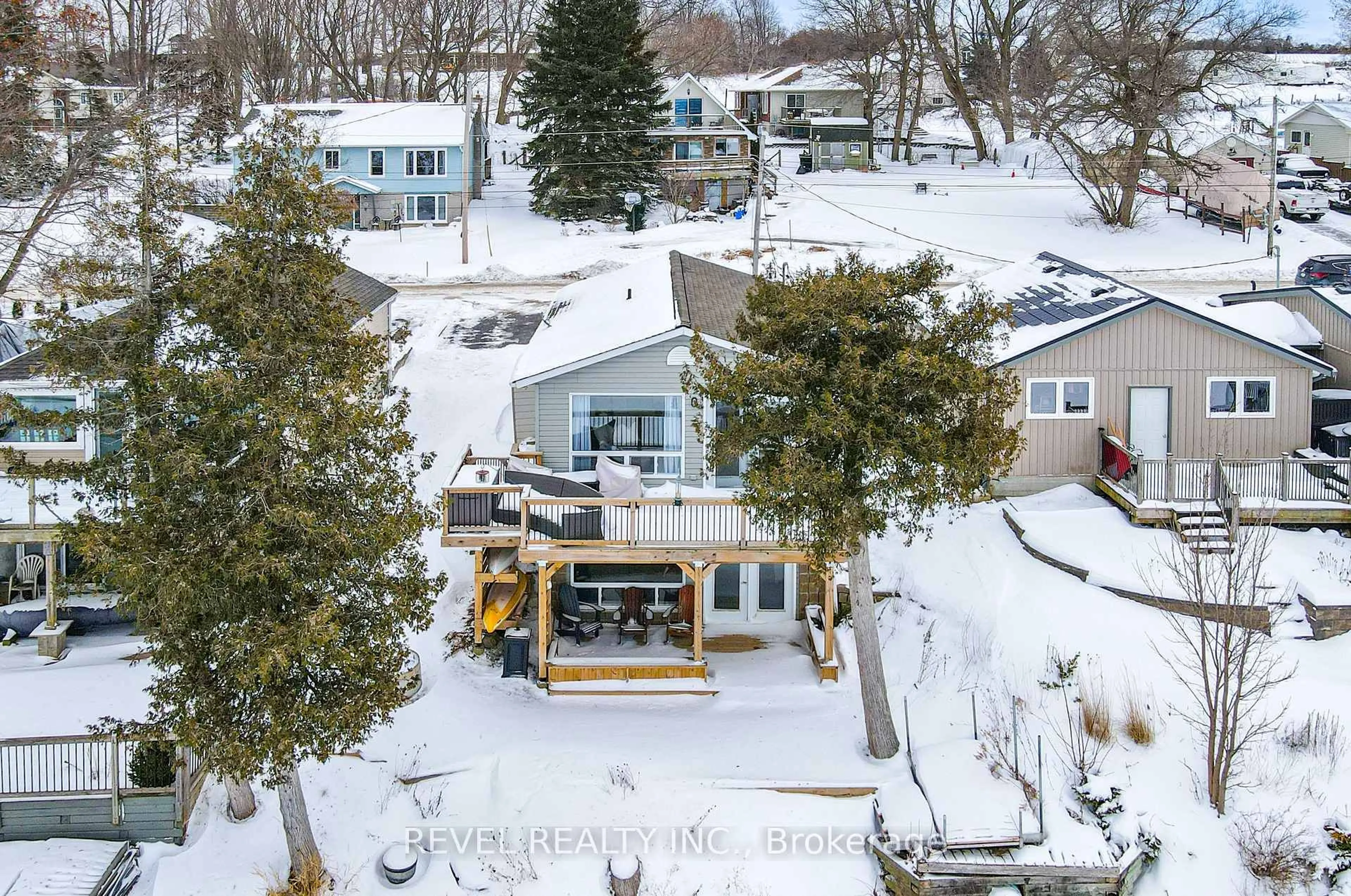 A pic from outside/outdoor area/front of a property/back of a property/a pic from drone, unknown for 276 Williams Point Rd, Scugog Ontario L0B 1E0