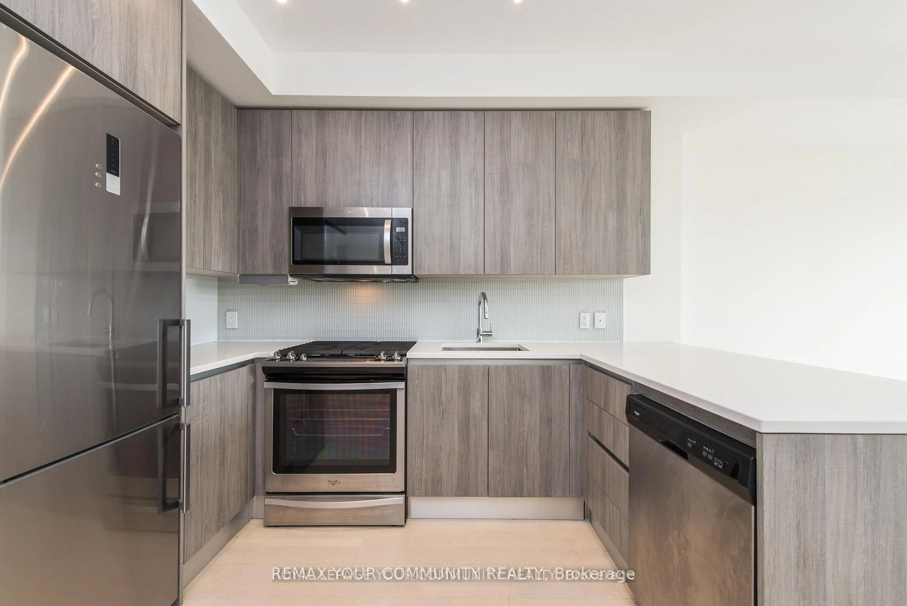 Standard kitchen, unknown for 246 Logan Ave #502, Toronto Ontario M4M 1J2