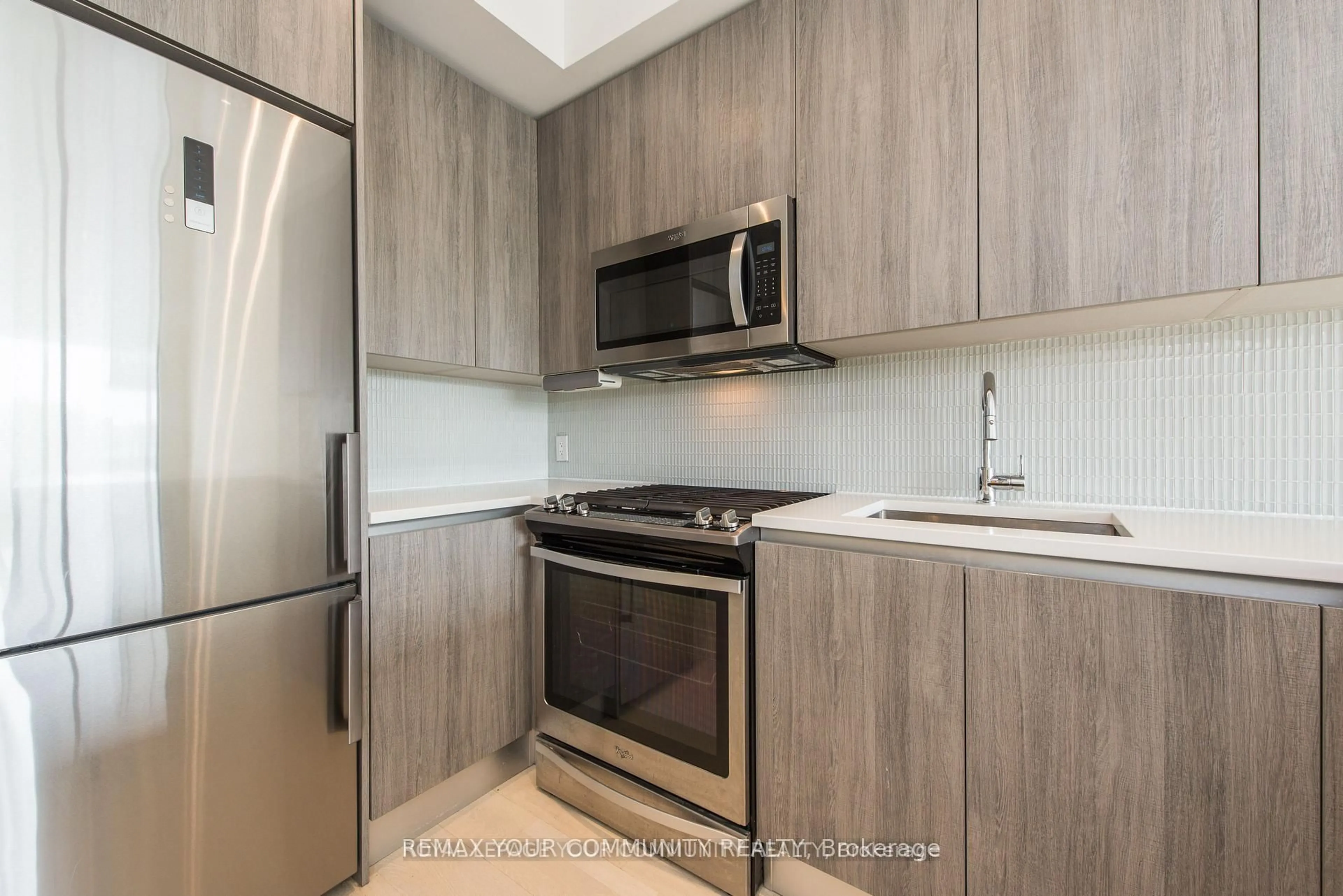 Standard kitchen, unknown for 246 Logan Ave #502, Toronto Ontario M4M 1J2