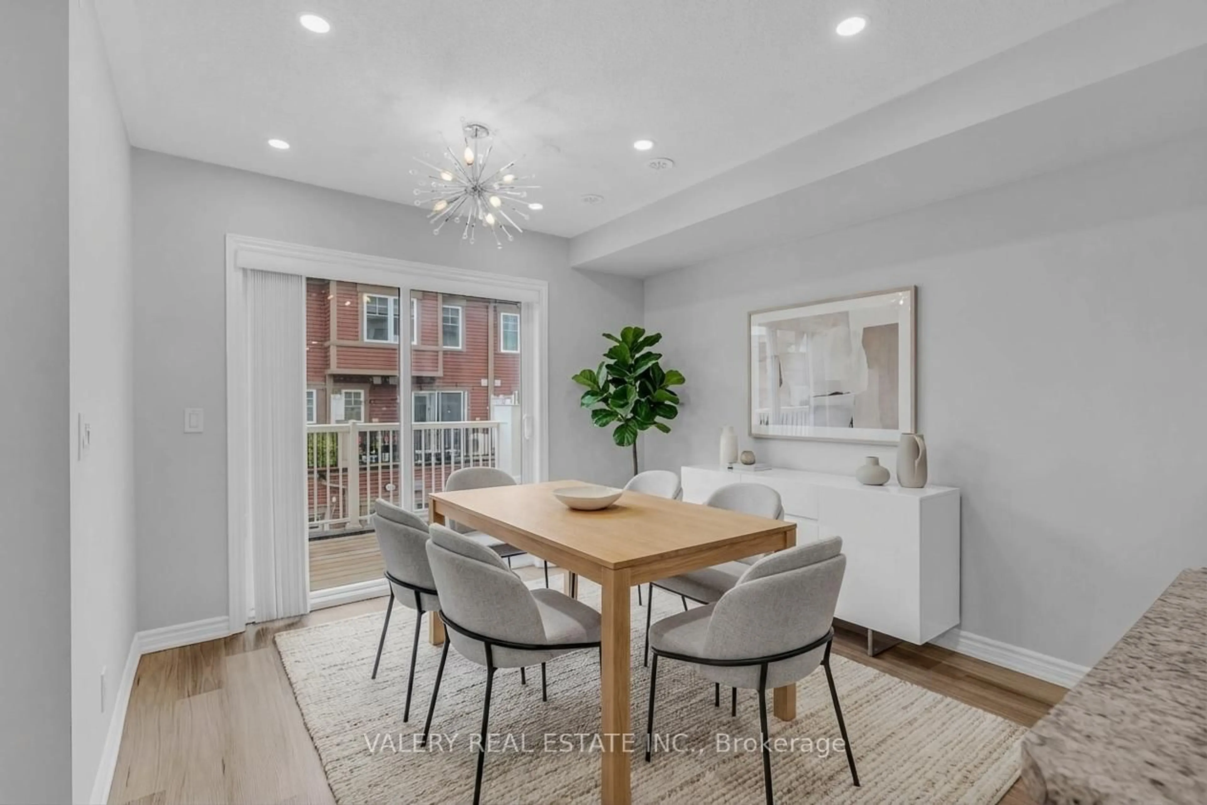 Dining room, unknown for 2500 Hill Rise Crt #65, Oshawa Ontario L1L 0M6