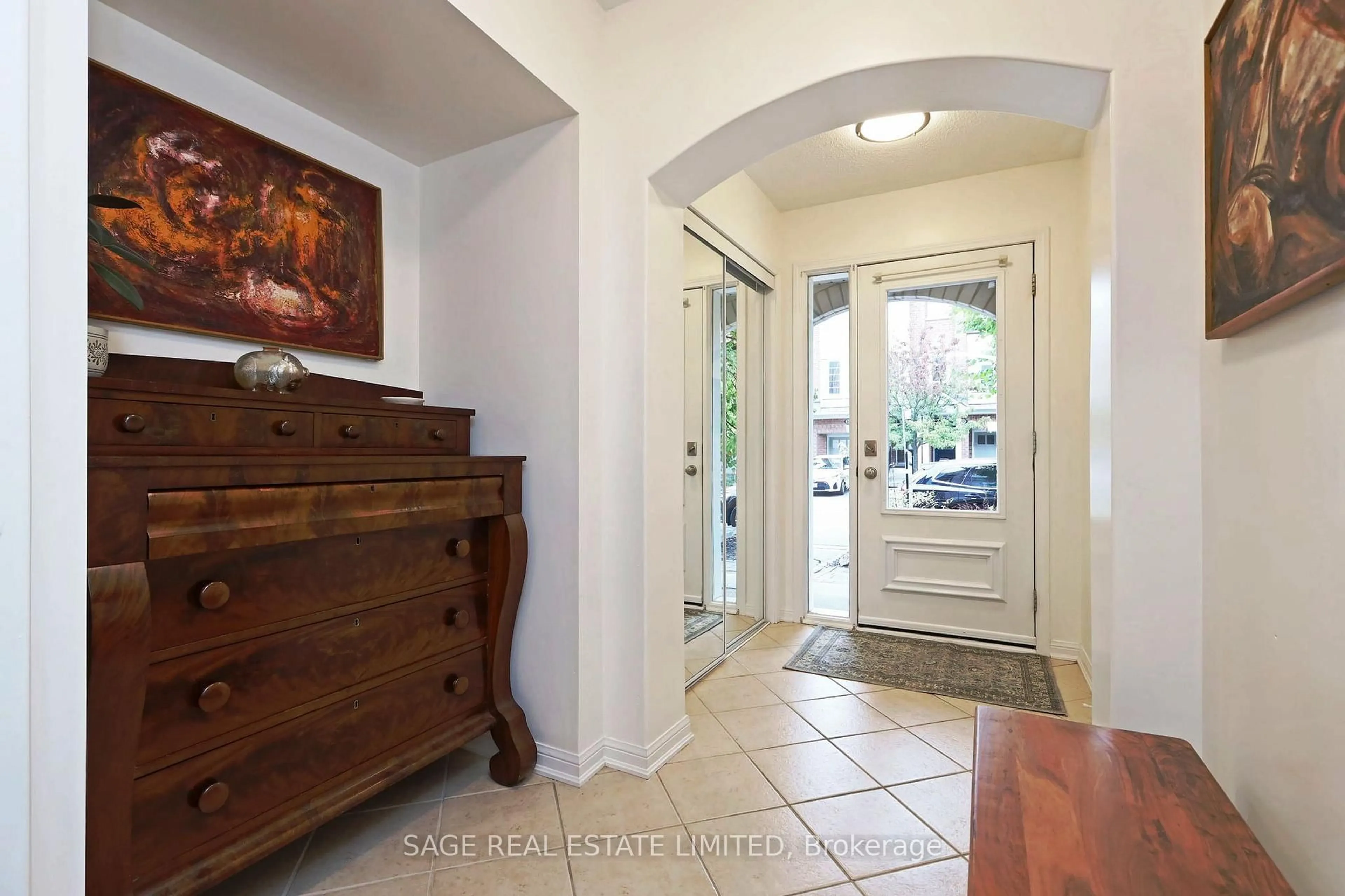 Indoor entryway for 23 Ferguson St, Toronto Ontario M1L 0C2