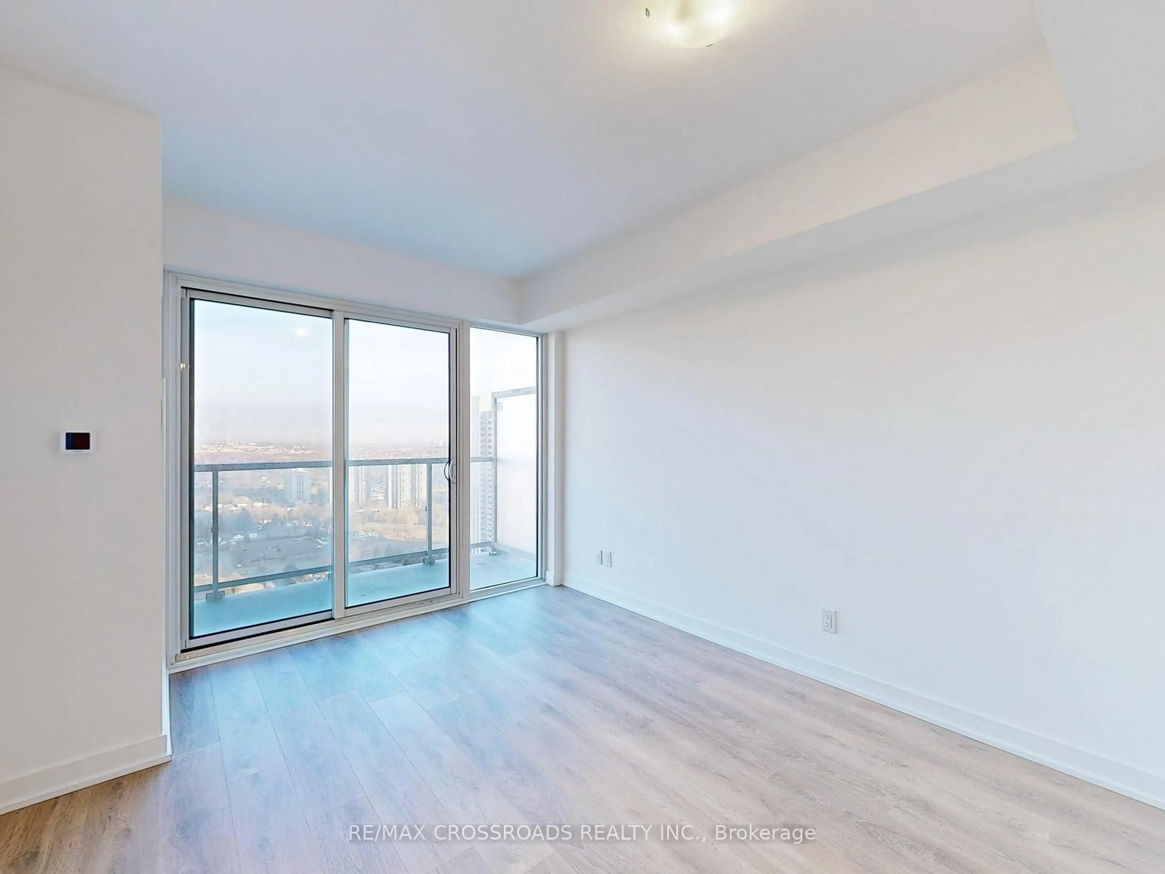 A pic of a room for 2033 Kennedy Rd #3303, Toronto Ontario M1T 0B9