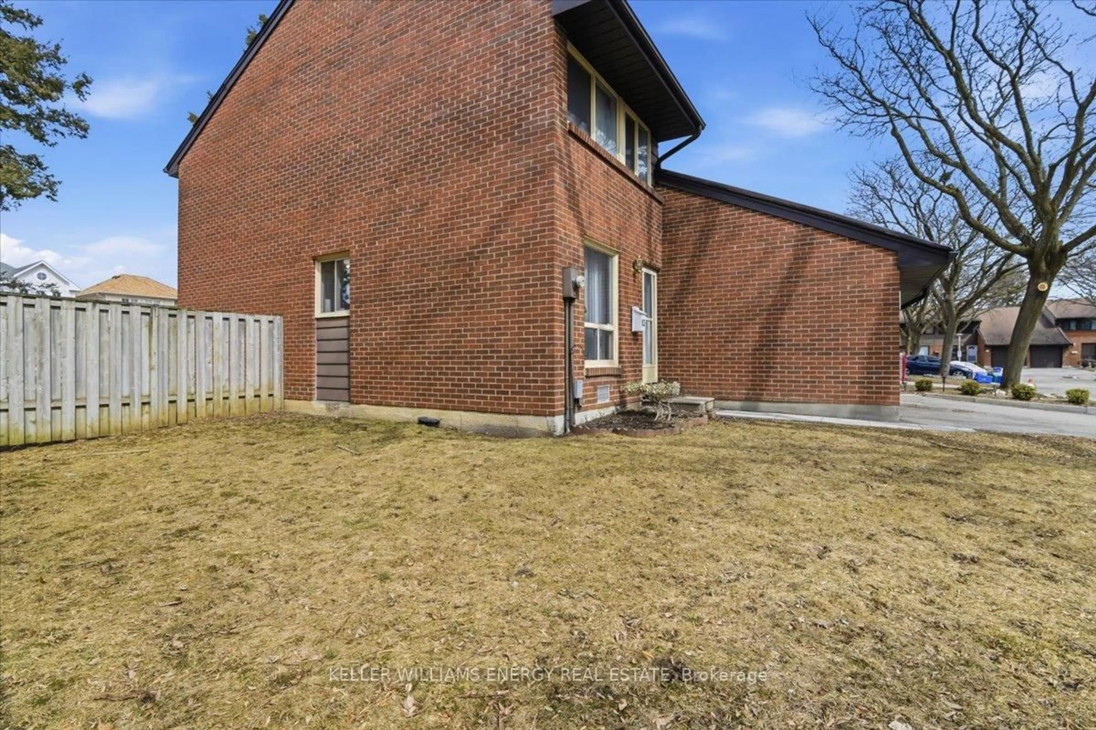 Home with brick exterior material, street for 155 Glovers Rd #13, Oshawa Ontario L1G 7A4