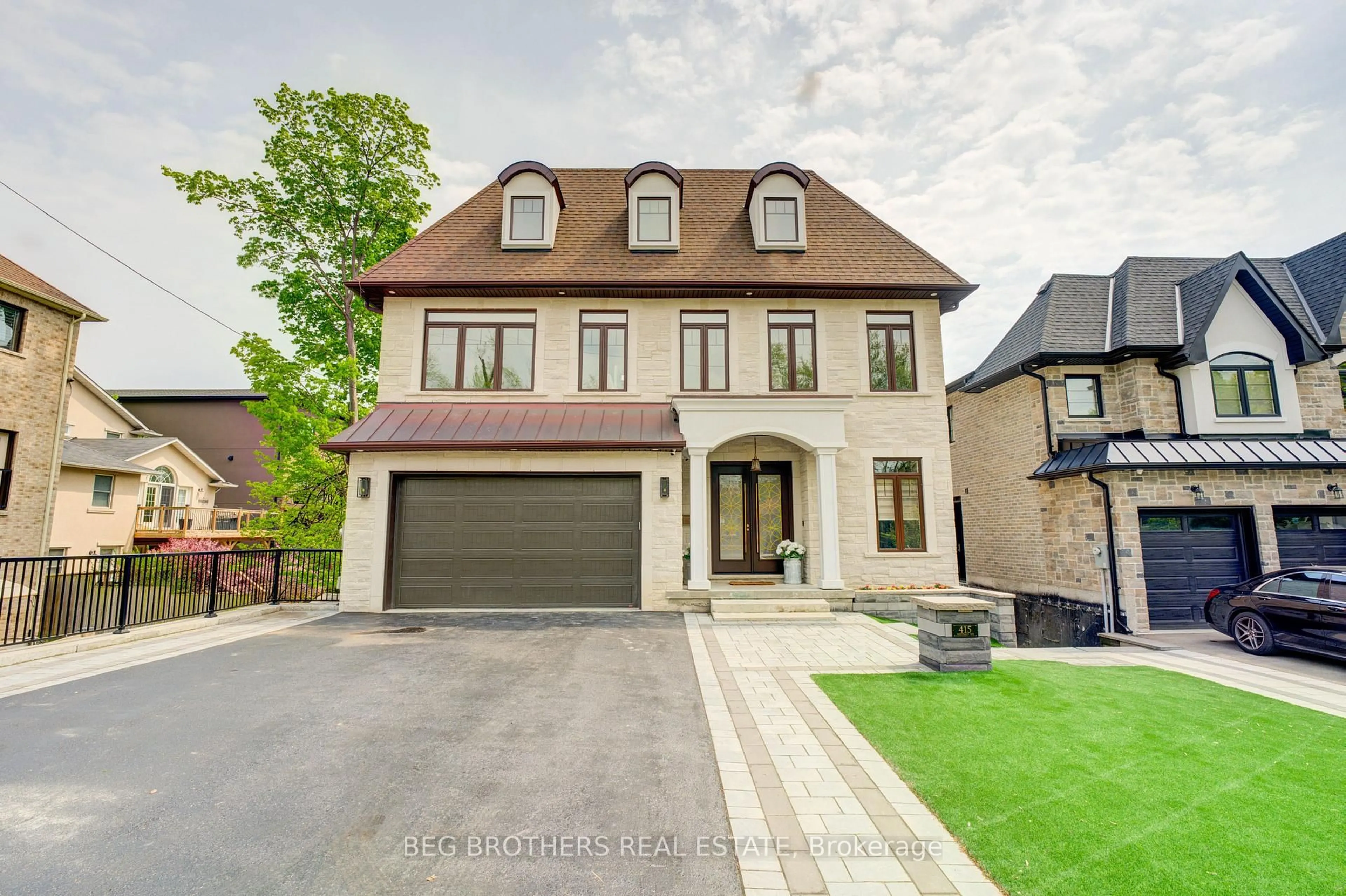 Home with brick exterior material, street for 415 Sheppard Ave, Pickering Ontario L1V 1E6