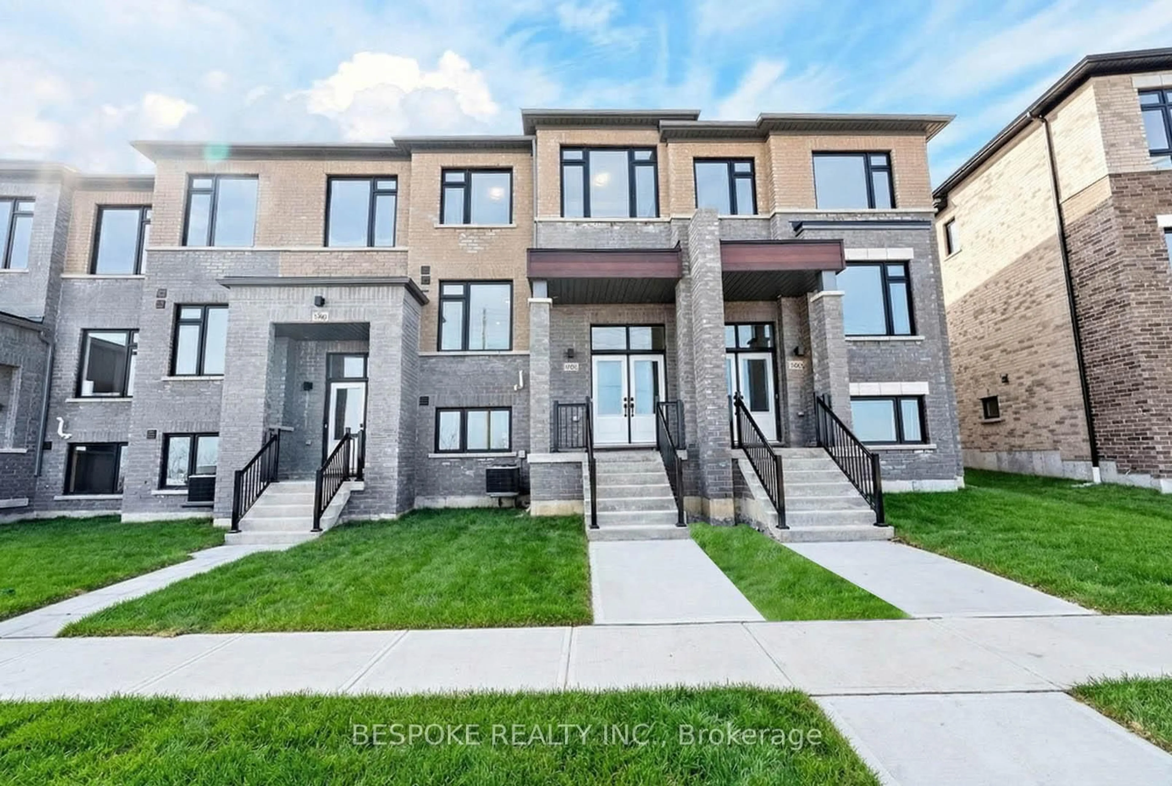 Unknown for 2902 PETER MATTHEWS Dr, Pickering Ontario L1X 0S2