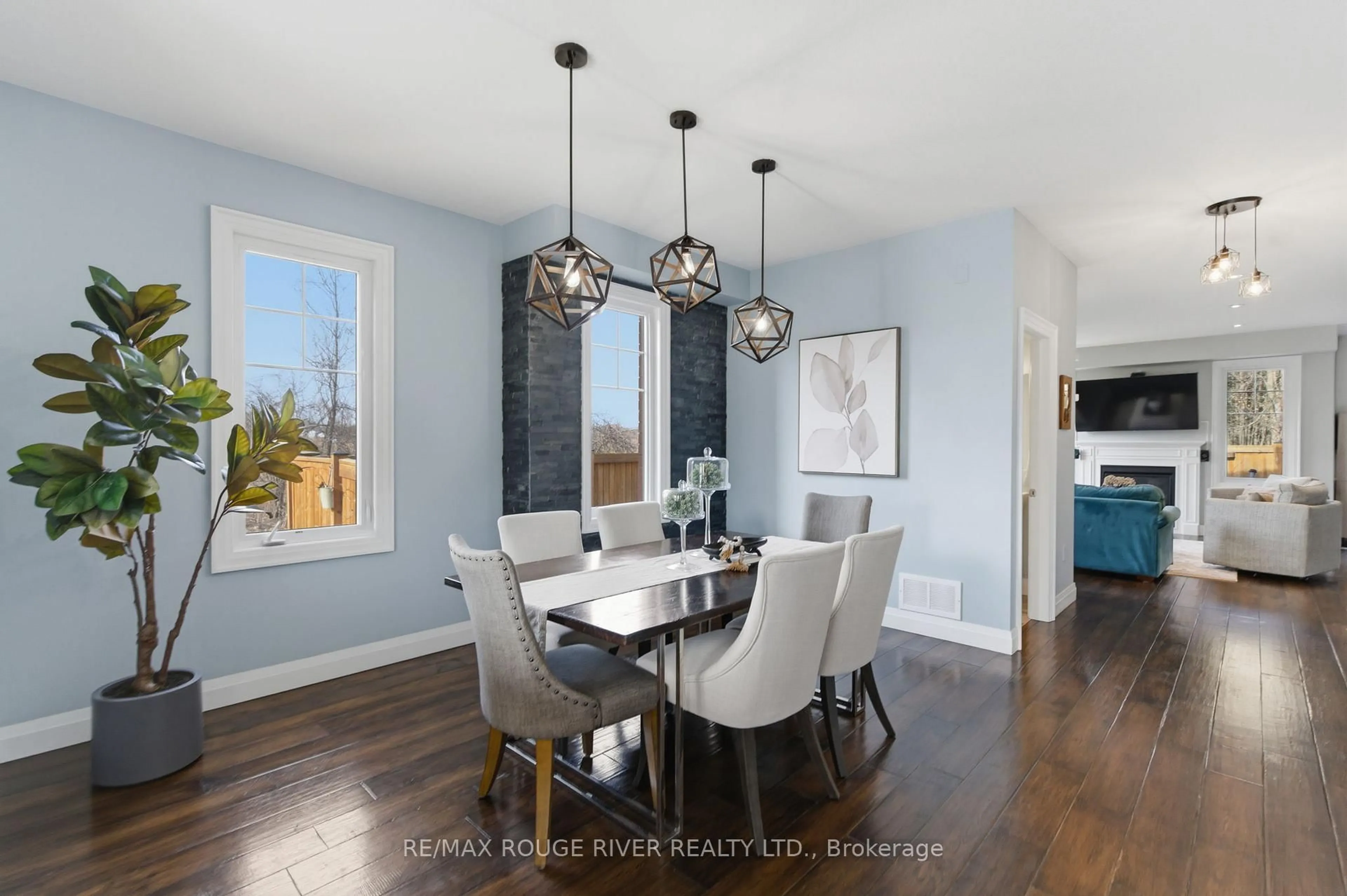 Dining room, wood/laminate floor for 201 Varcoe Rd, Clarington Ontario L1E 0J1