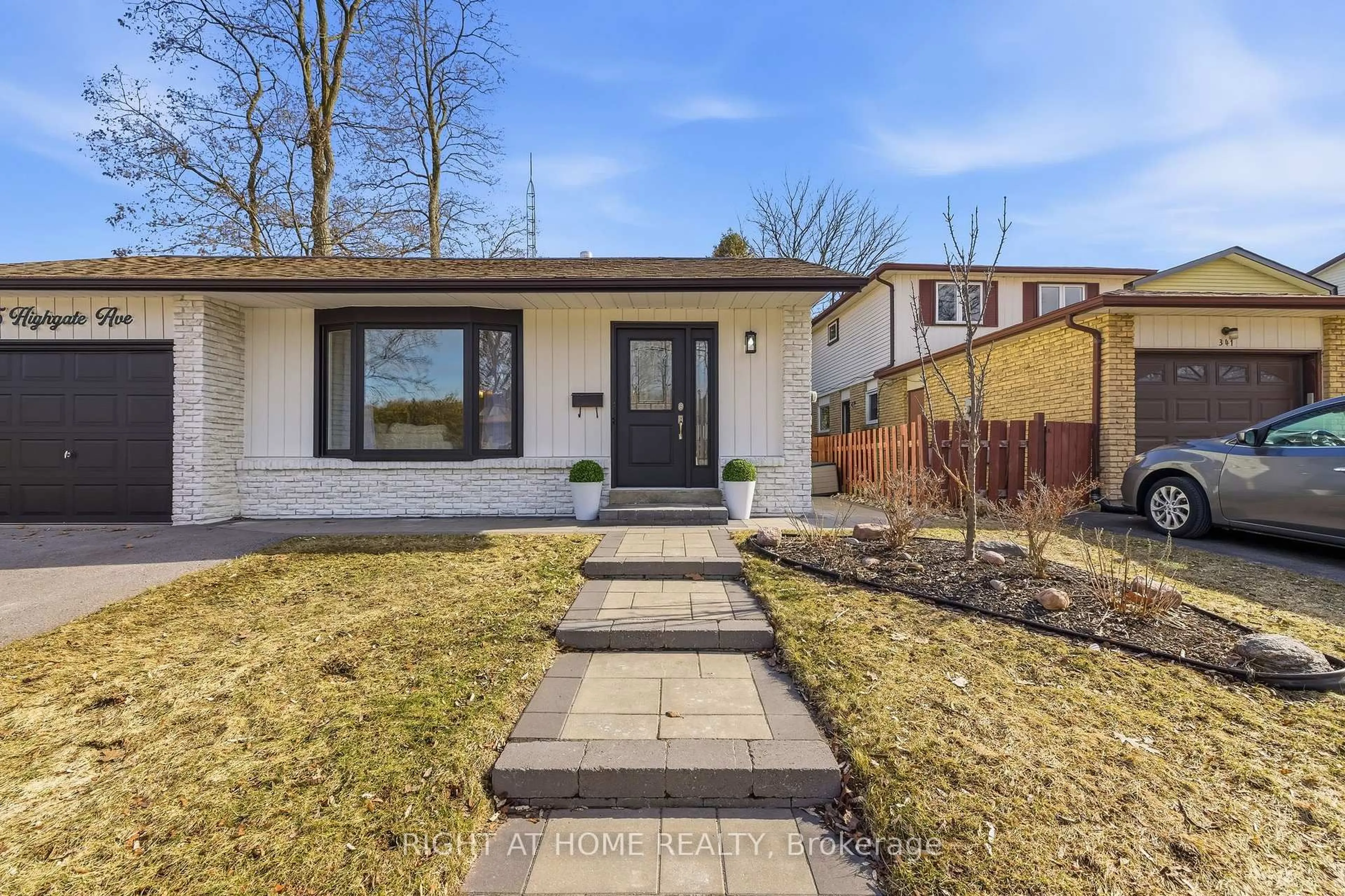 Unknown for 345 Highgate Ave, Oshawa Ontario L1G 7G1