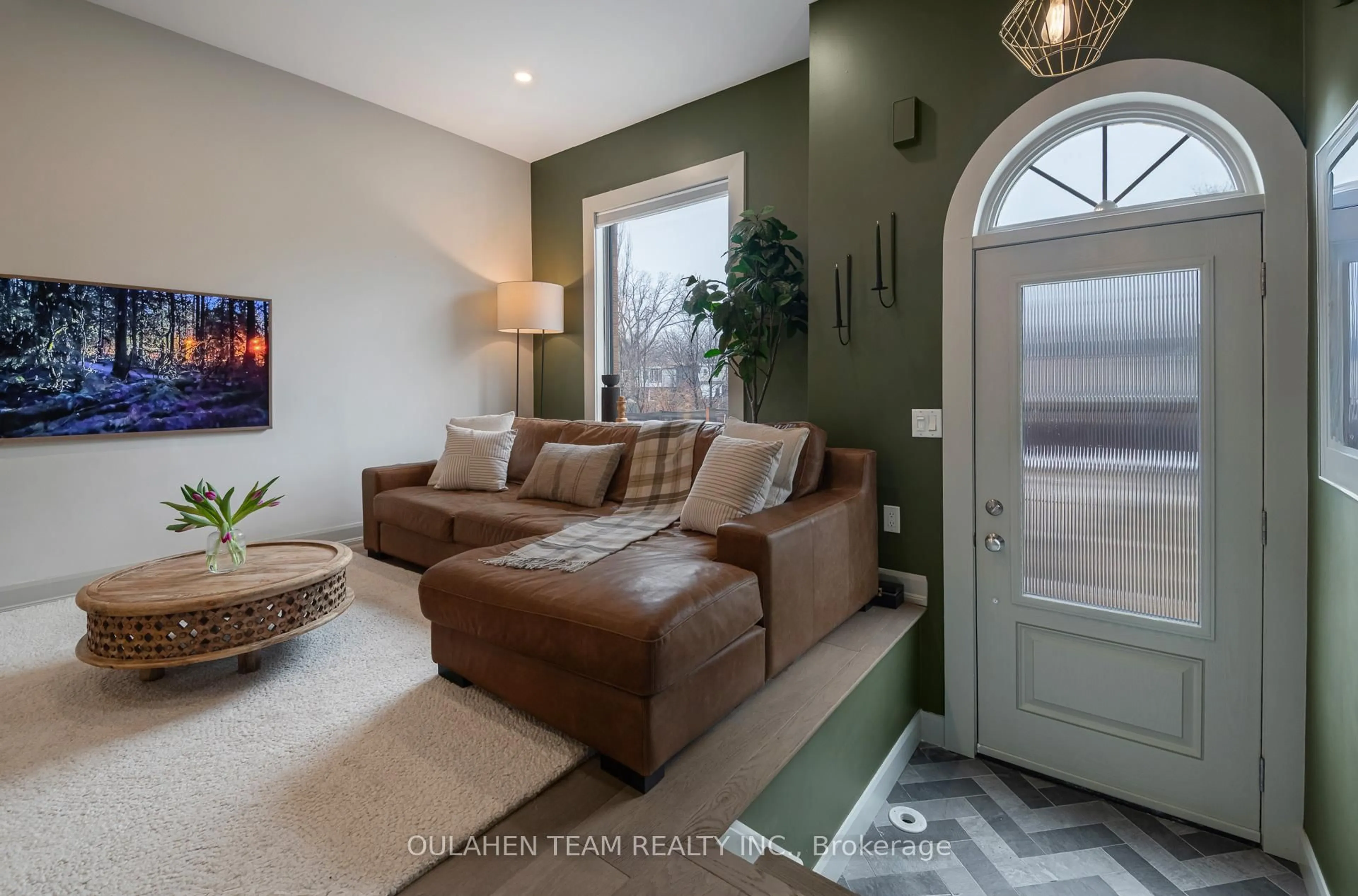 Living room with furniture, ceramic/tile floor for 7 Glenn Morrow Mews, Toronto Ontario M4E 3W3