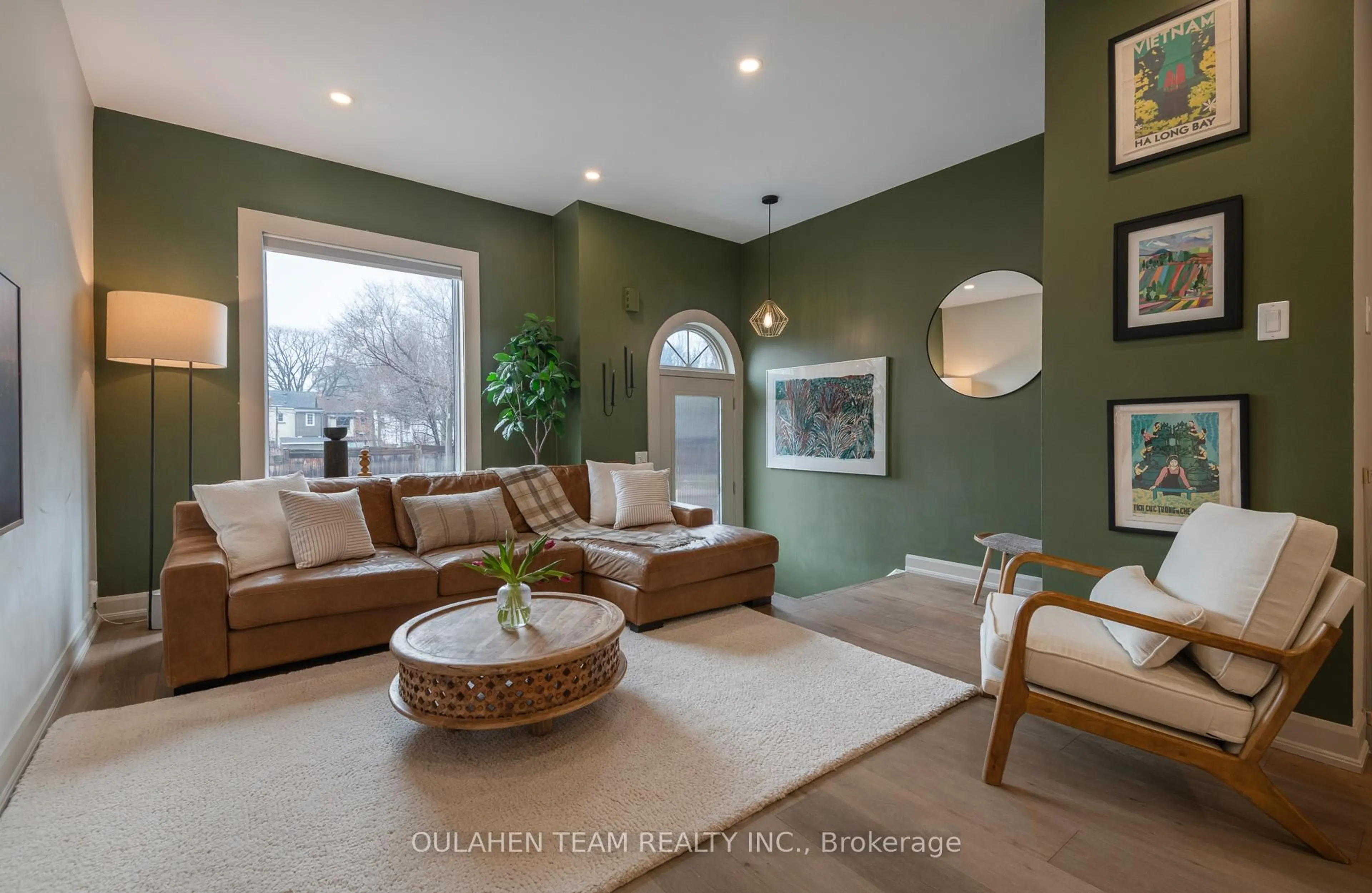 Living room with furniture, unknown for 7 Glenn Morrow Mews, Toronto Ontario M4E 3W3