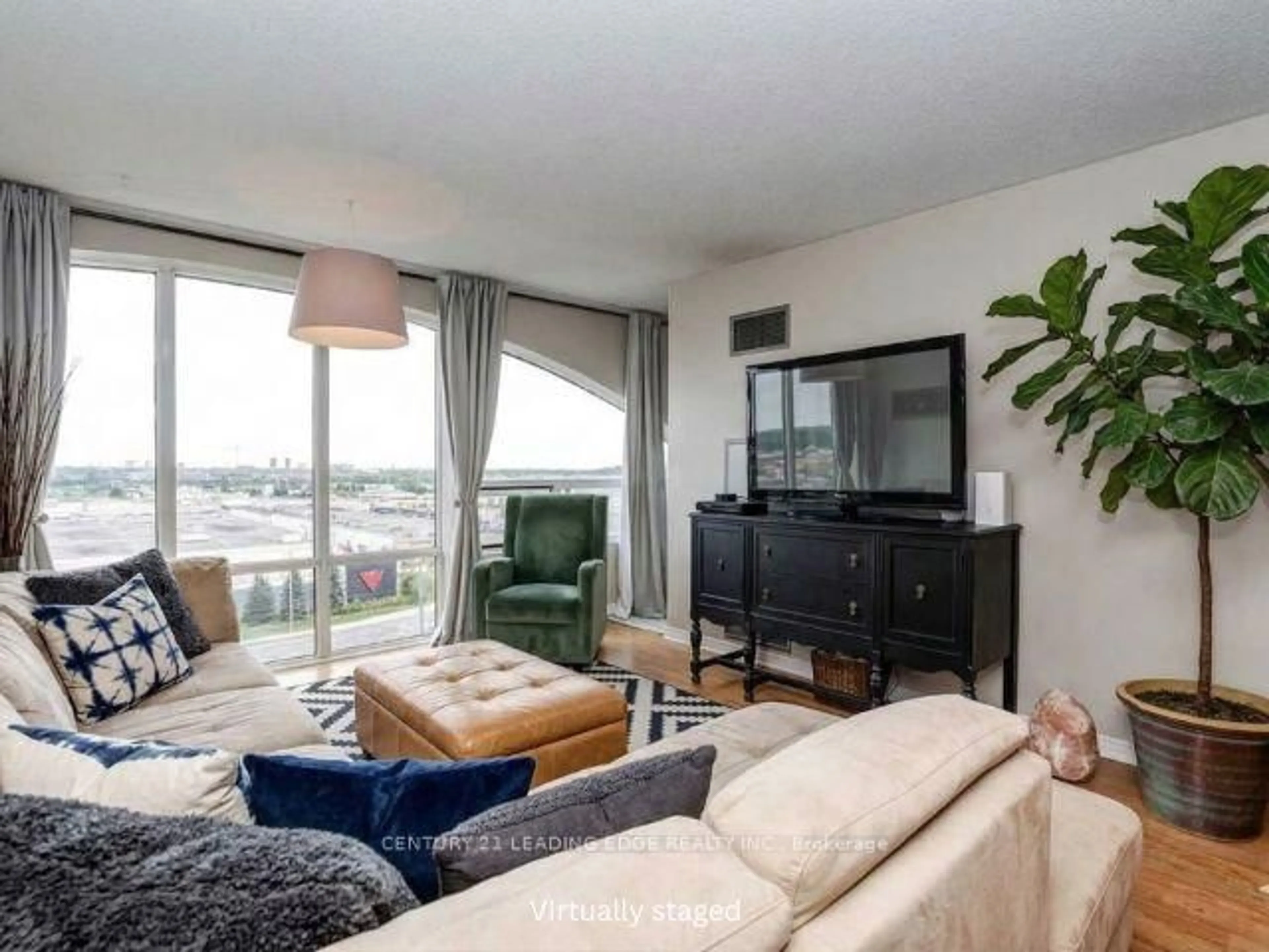 Living room with furniture, unknown for 1665 Pickering Pkwy #815, Pickering Ontario L1V 6L4